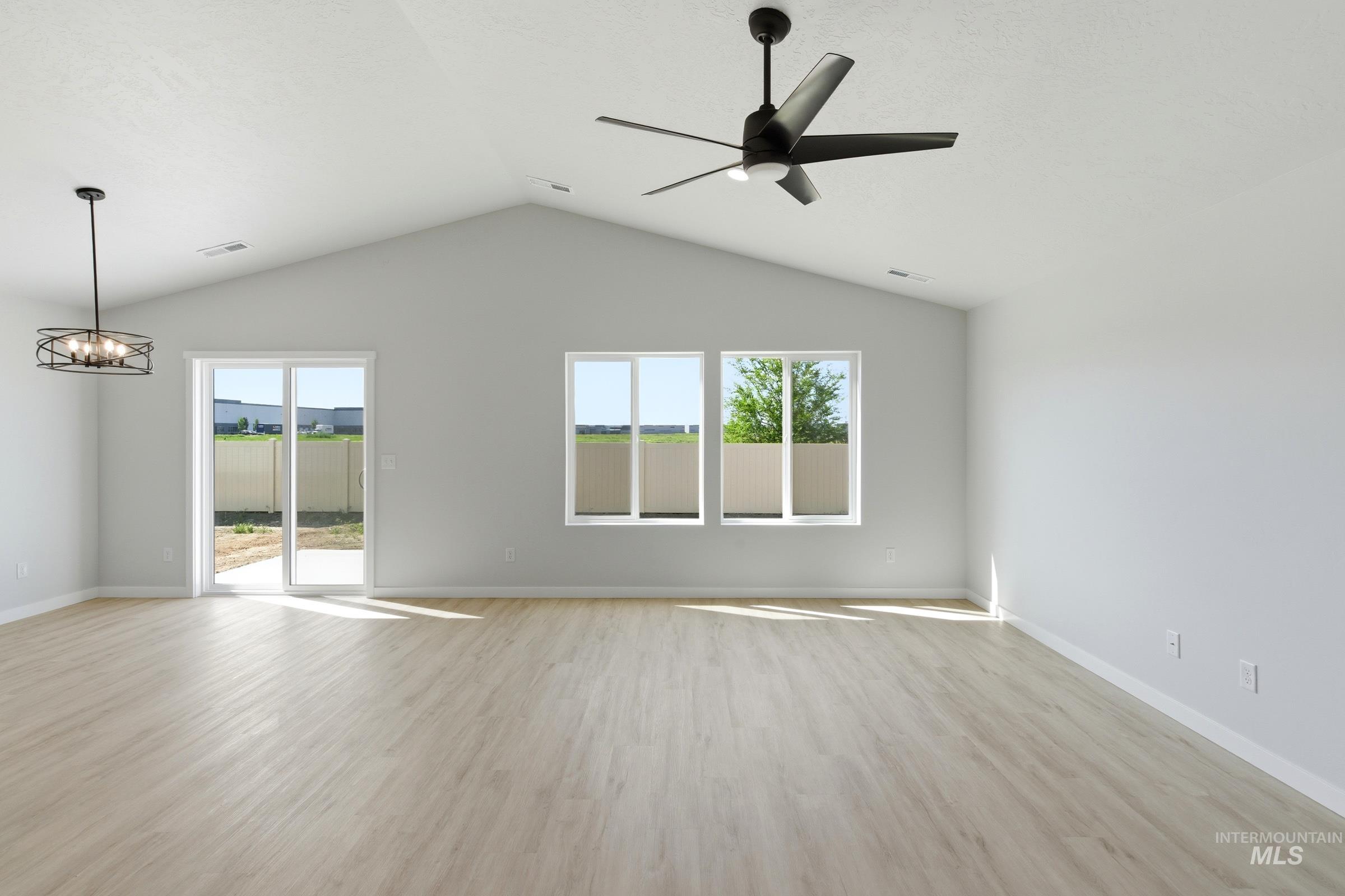 4116 Austin St, Caldwell, Idaho 83605, 3 Bedrooms, 2 Bathrooms, Residential For Sale, Price $414,990, 98983697