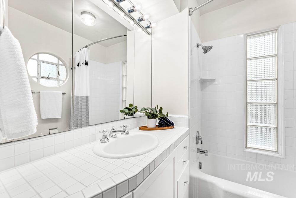 1511 N 23rd St, Boise, Idaho 83702, 3 Bedrooms, 2 Bathrooms, Residential For Sale, Price $1,080,000, 98983698