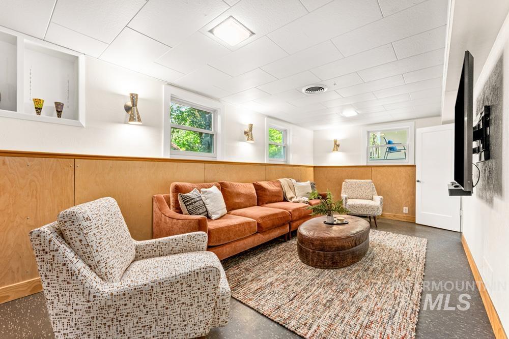 1511 N 23rd St, Boise, Idaho 83702, 3 Bedrooms, 2 Bathrooms, Residential For Sale, Price $1,080,000, 98983698