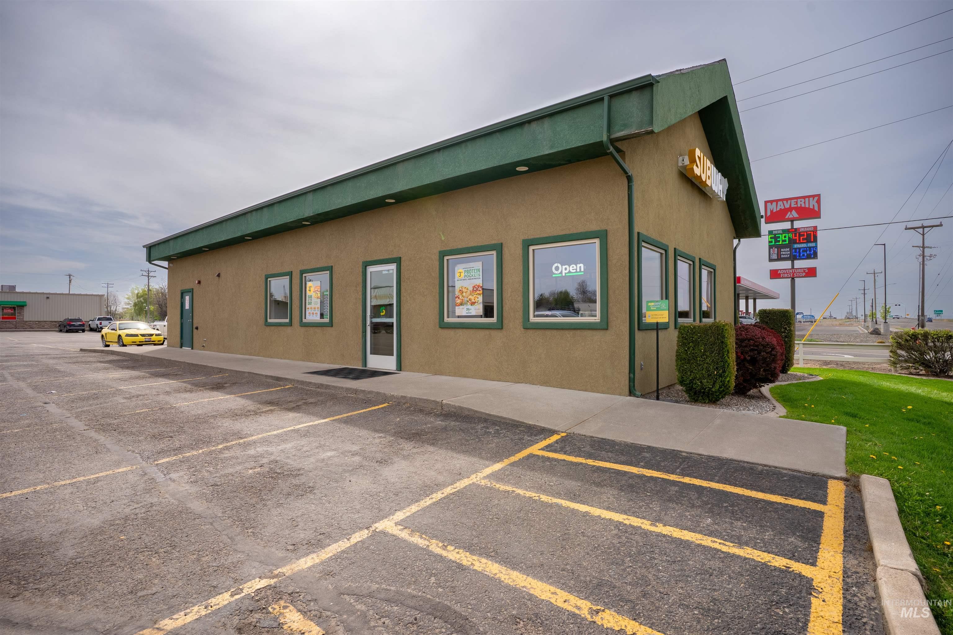 573 S Idaho St, Wendell, Idaho 83355-5242, Business/Commercial For Sale, Price $900,000, 98983702