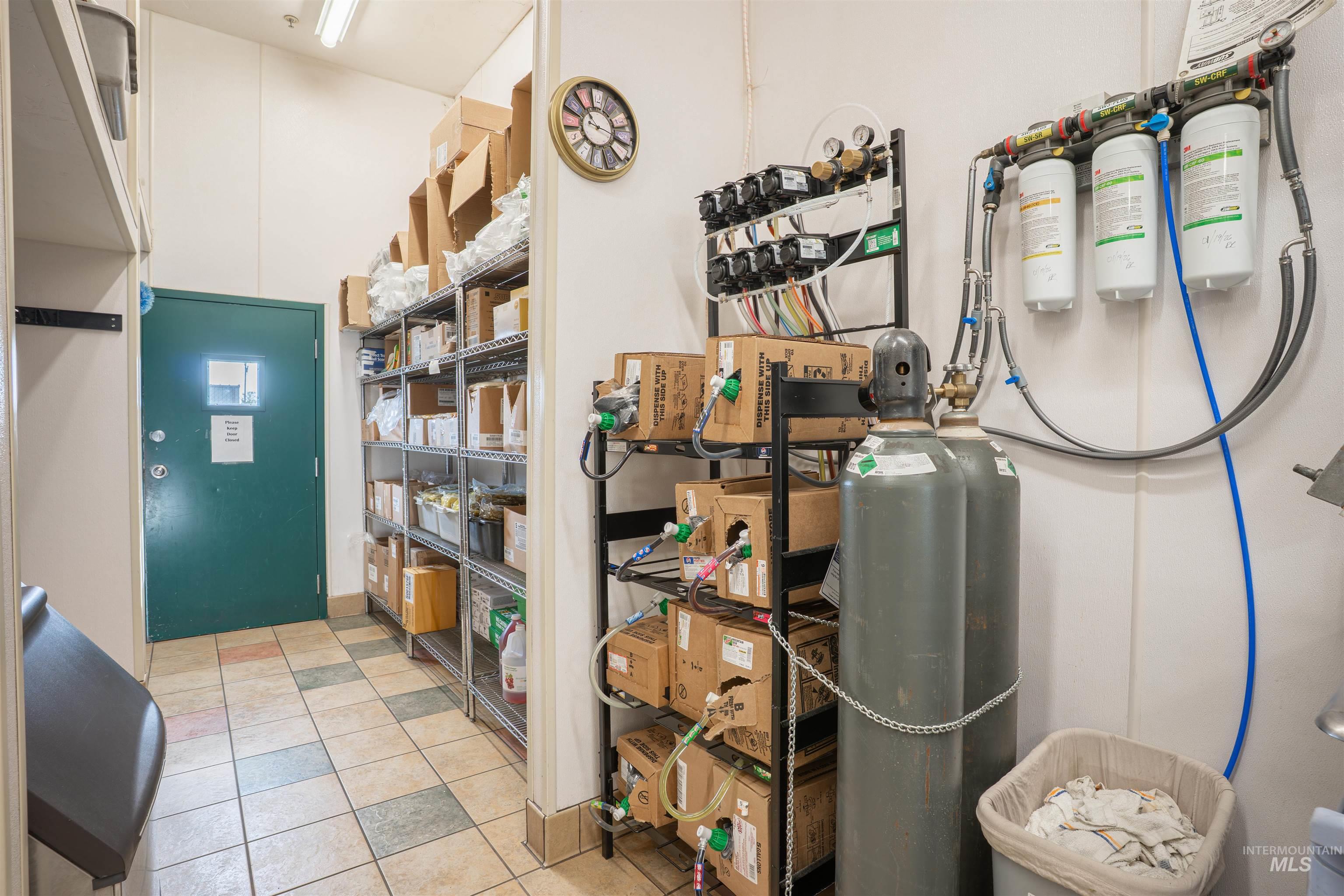 573 S Idaho St, Wendell, Idaho 83355-5242, Business/Commercial For Sale, Price $900,000, 98983702