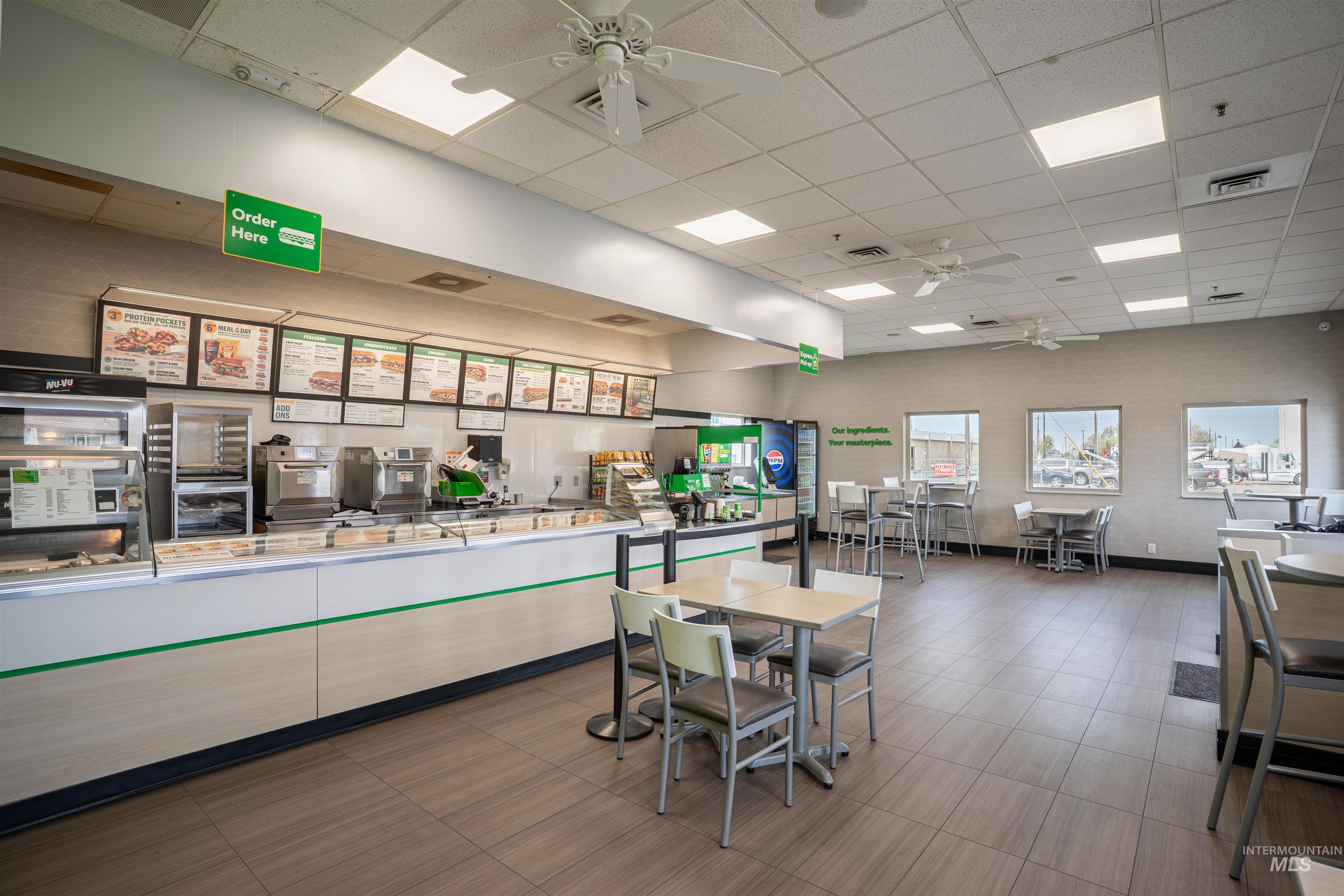 573 S Idaho St, Wendell, Idaho 83355-5242, Business/Commercial For Sale, Price $900,000, 98983702