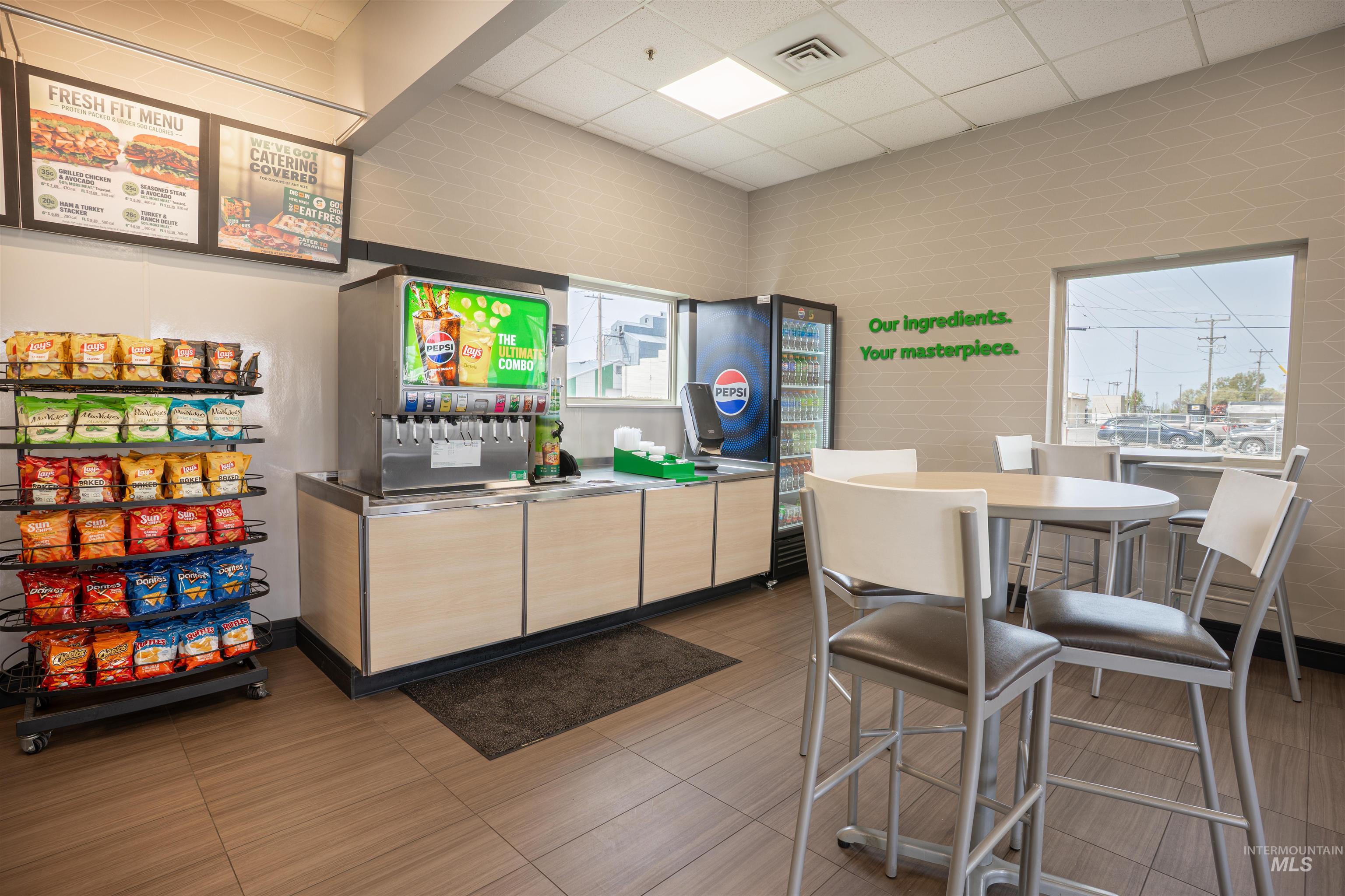 573 S Idaho St, Wendell, Idaho 83355-5242, Business/Commercial For Sale, Price $900,000, 98983702