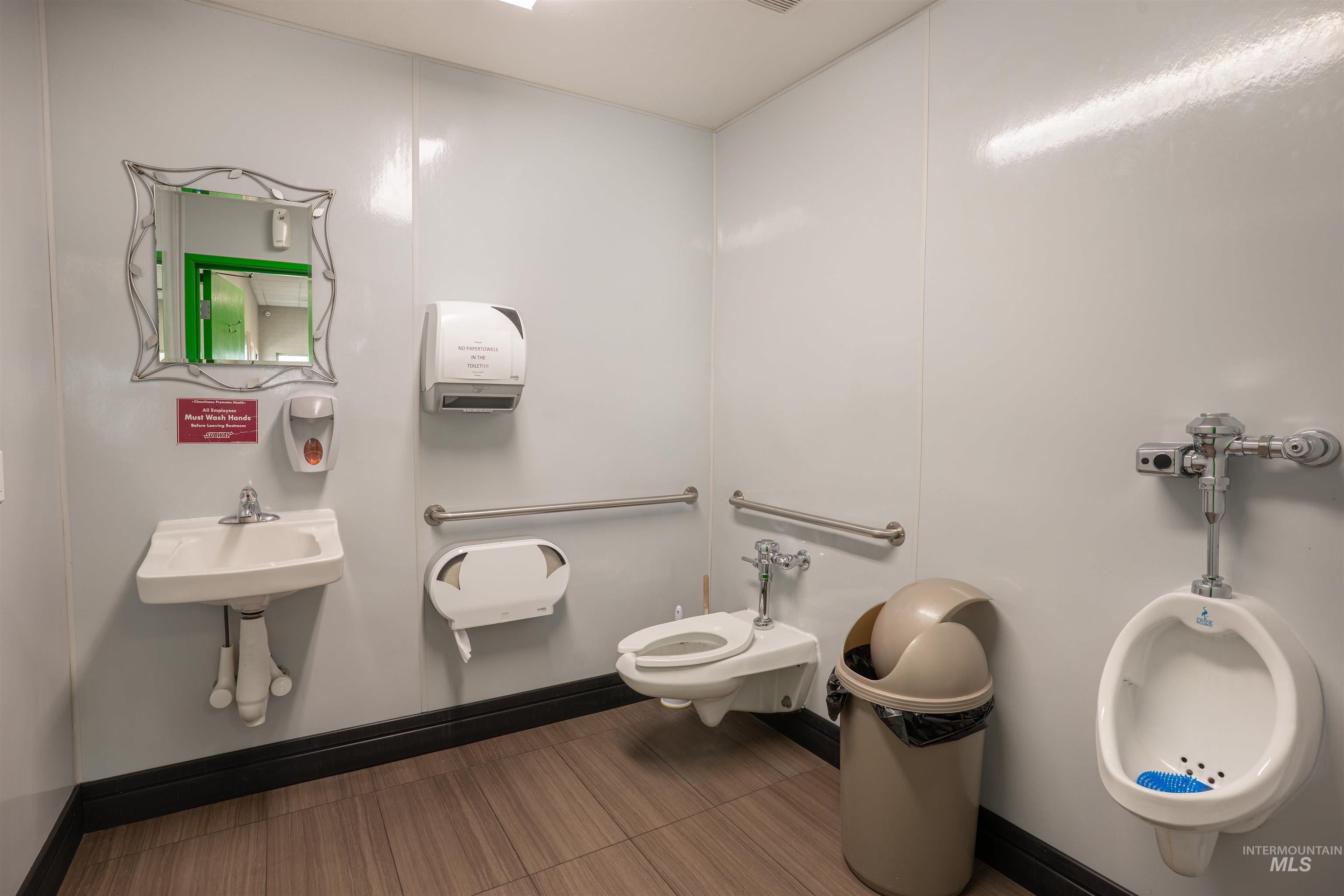 573 S Idaho St, Wendell, Idaho 83355-5242, Business/Commercial For Sale, Price $900,000, 98983702