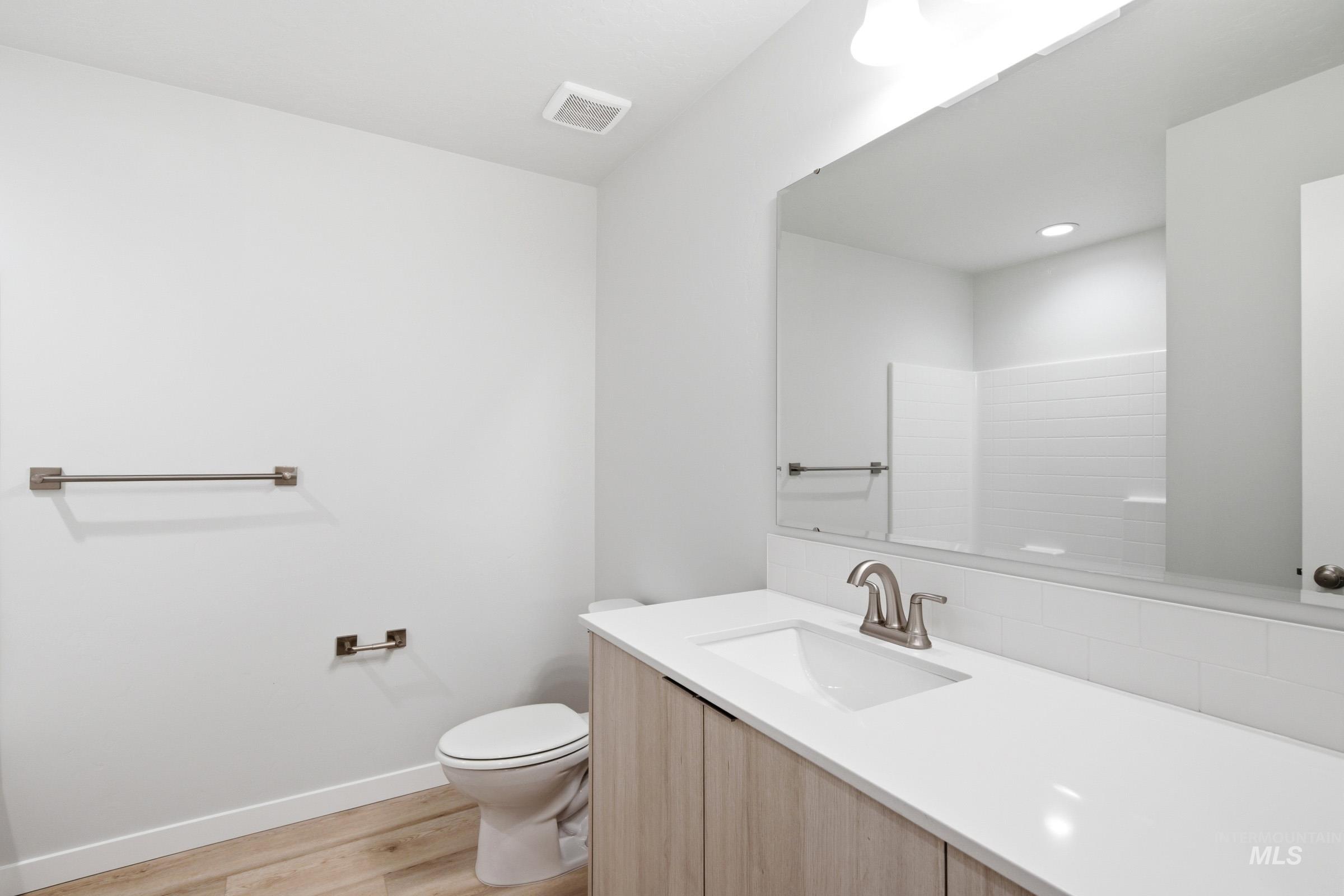 10770 Rutland St, Caldwell, Idaho 83605, 3 Bedrooms, 2.5 Bathrooms, Residential For Sale, Price $374,990,MLS 98983703