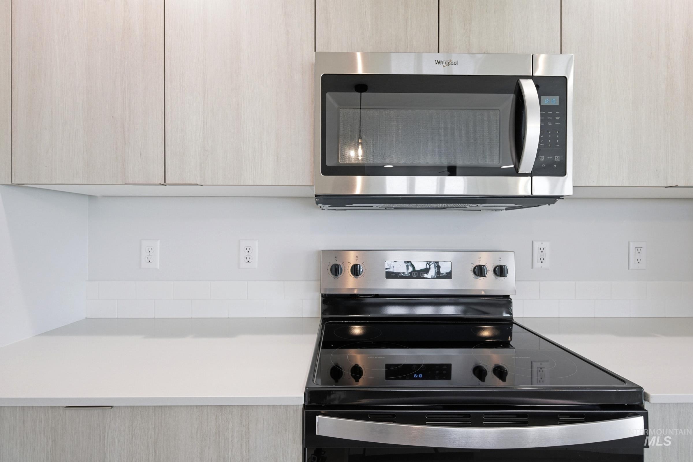 10770 Rutland St, Caldwell, Idaho 83605, 3 Bedrooms, 2.5 Bathrooms, Residential For Sale, Price $374,990,MLS 98983703