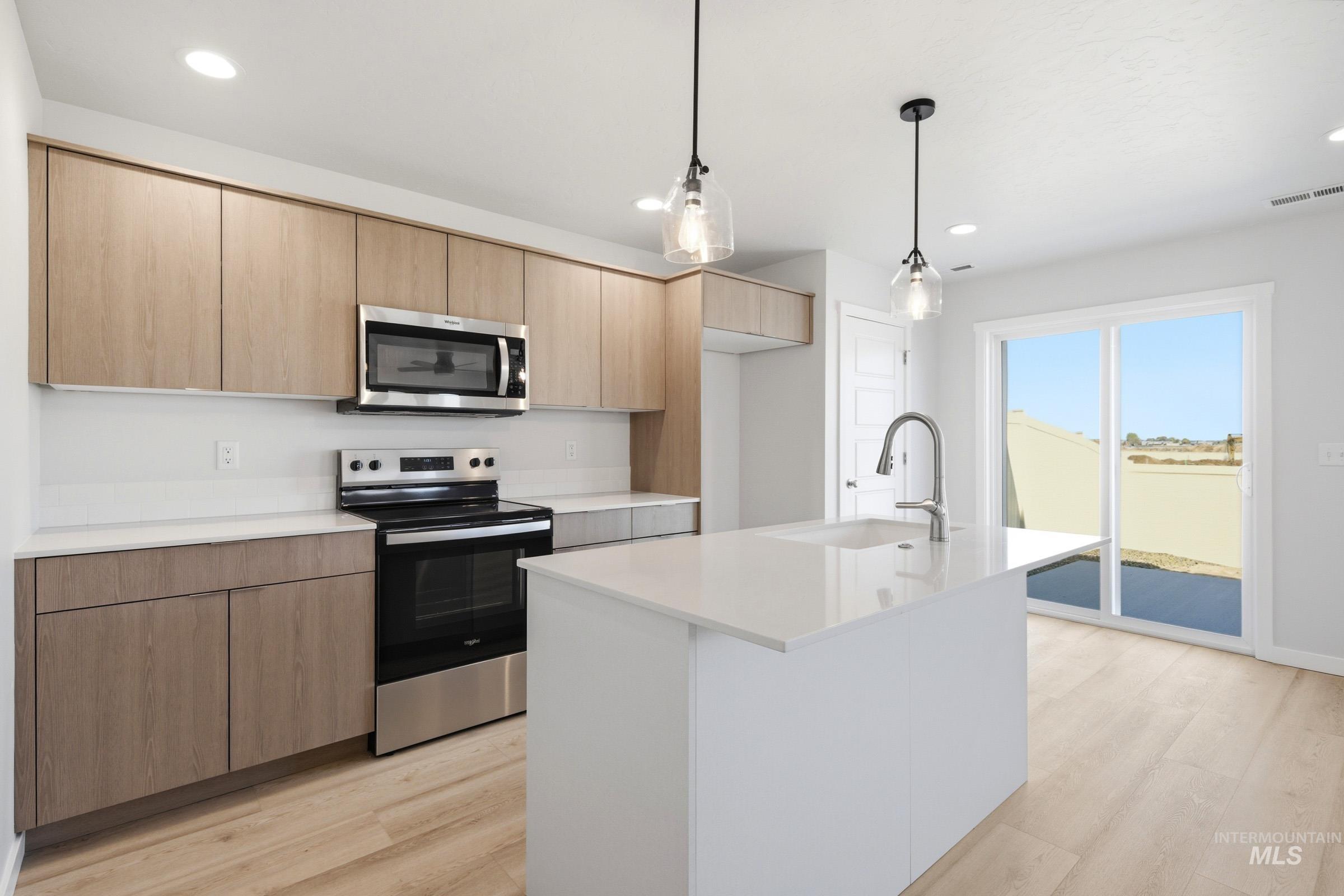 10794 Rutland St, Caldwell, Idaho 83605, 3 Bedrooms, 2.5 Bathrooms, Residential For Sale, Price $375,990,MLS 98983704