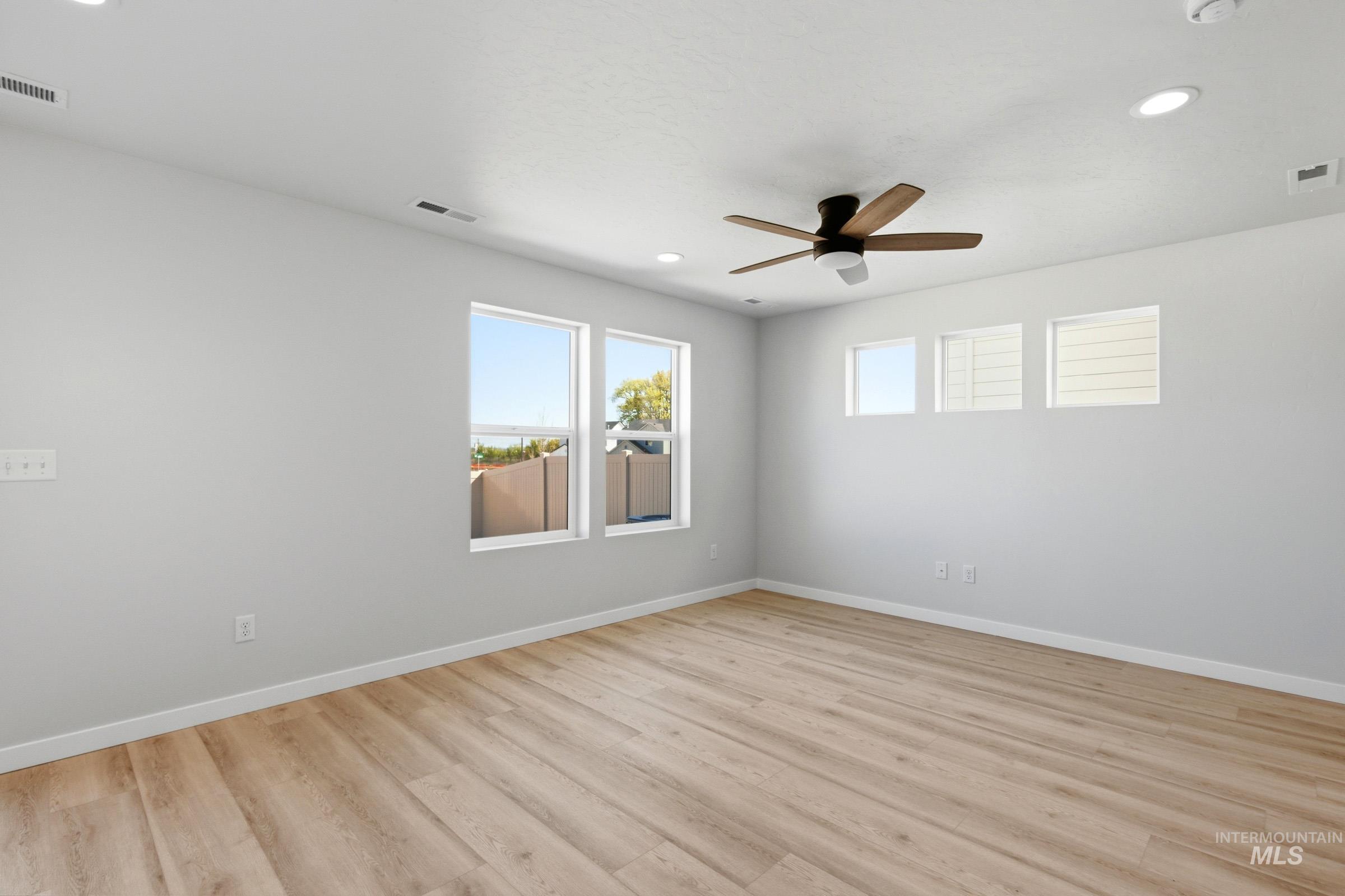 10794 Rutland St, Caldwell, Idaho 83605, 3 Bedrooms, 2.5 Bathrooms, Residential For Sale, Price $375,990,MLS 98983704