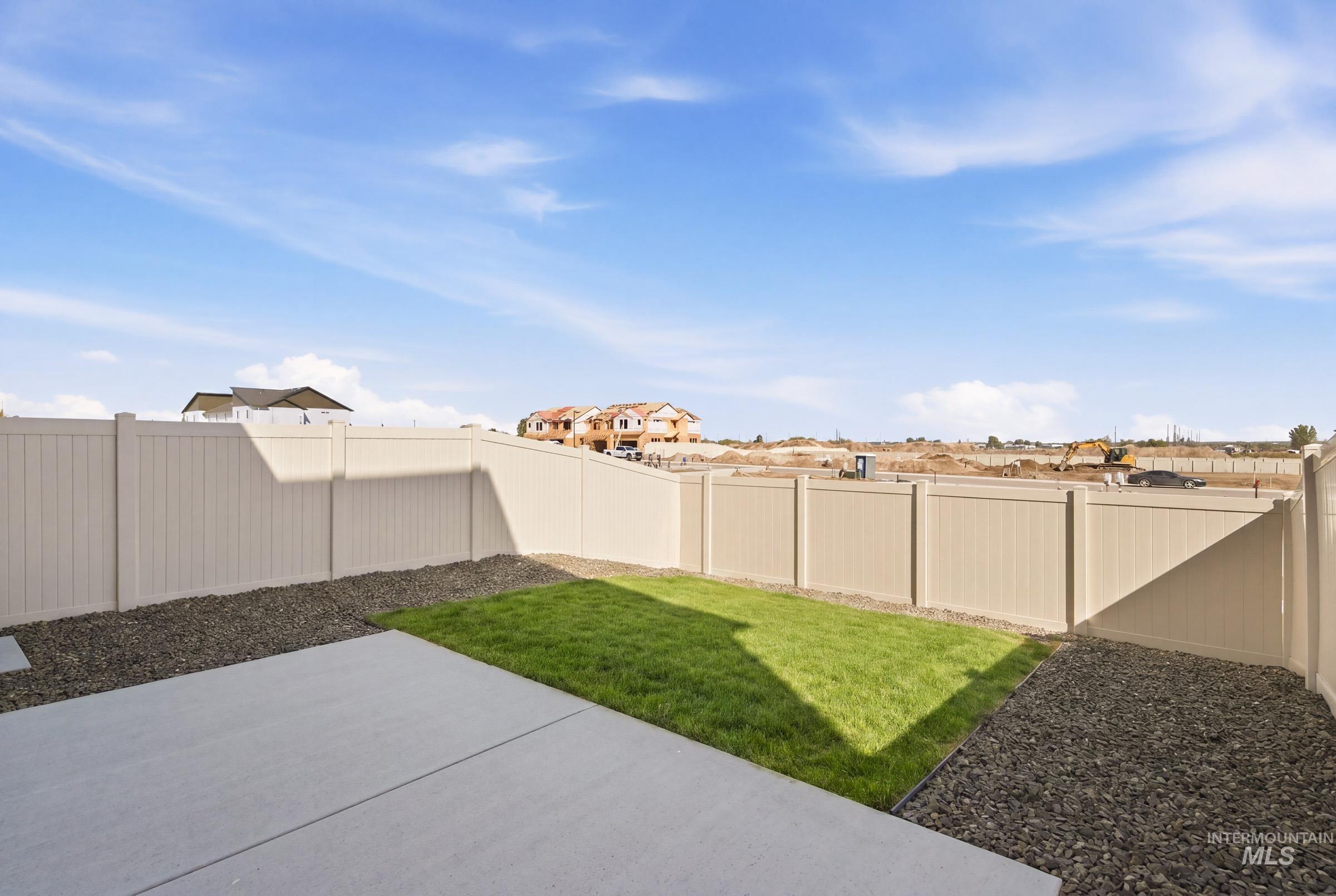 10800 Rutland St, Caldwell, Idaho 83605, 3 Bedrooms, 2.5 Bathrooms, Residential For Sale, Price $370,990,MLS 98983705