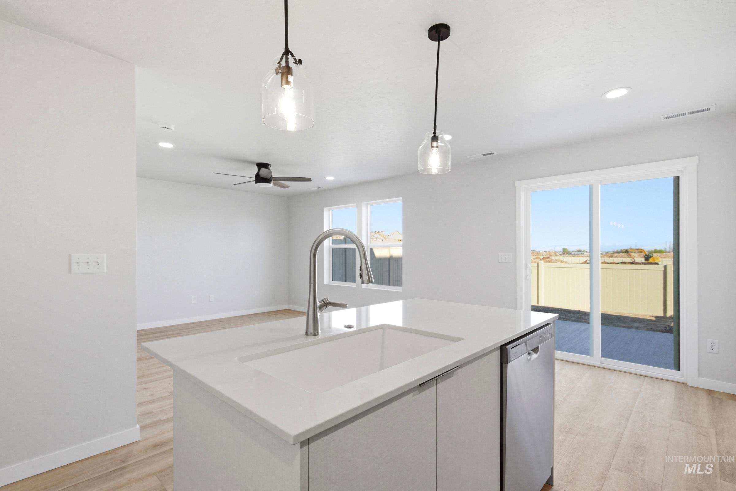 10800 Rutland St, Caldwell, Idaho 83605, 3 Bedrooms, 2.5 Bathrooms, Residential For Sale, Price $370,990,MLS 98983705