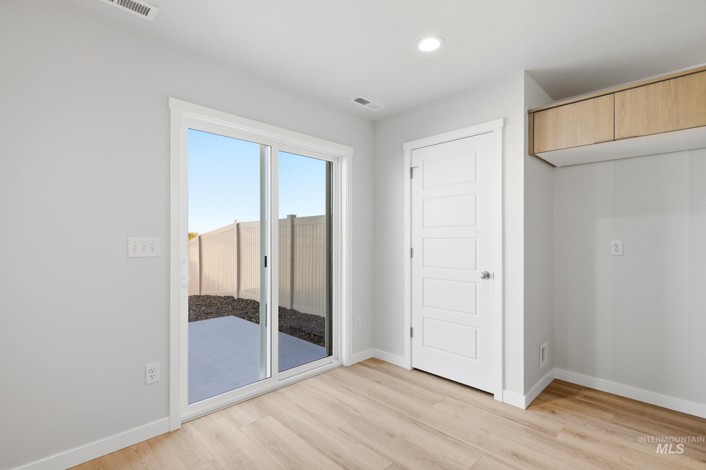 10800 Rutland St, Caldwell, Idaho 83605, 3 Bedrooms, 2.5 Bathrooms, Residential For Sale, Price $370,990,MLS 98983705