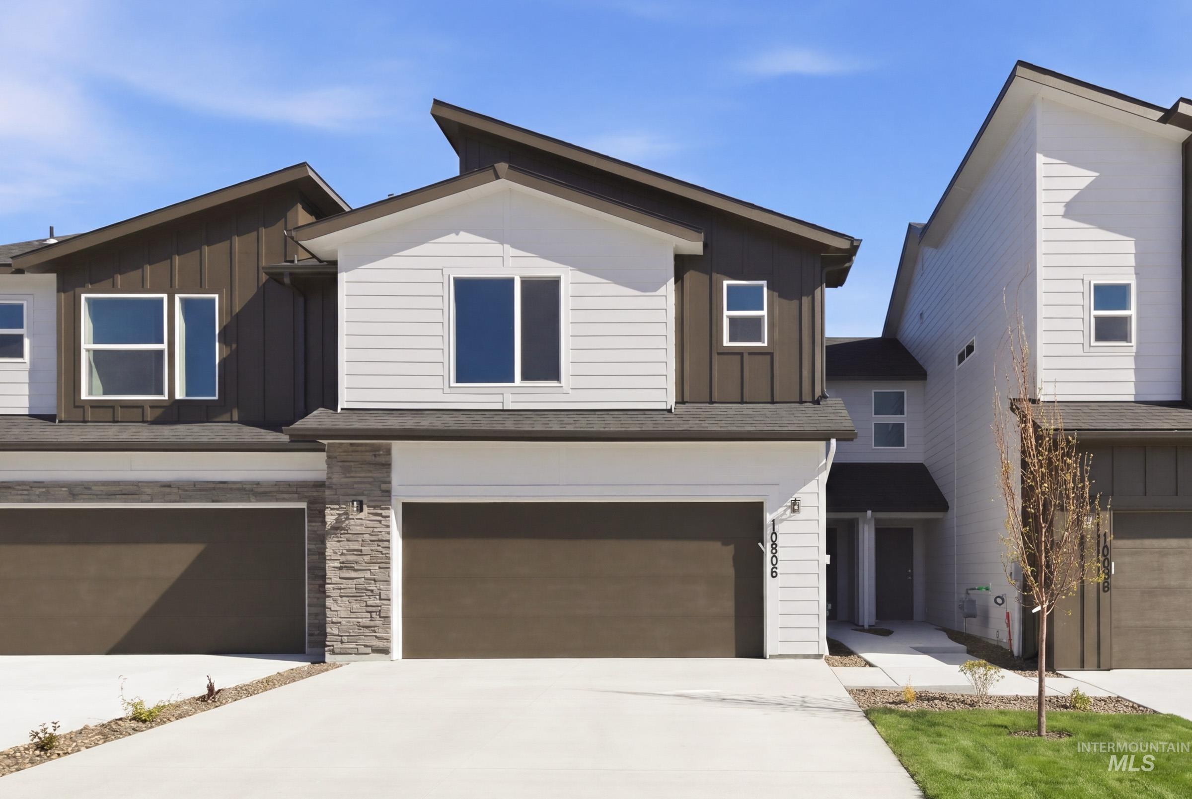 10806 Rutland St, Caldwell, Idaho 83605, 3 Bedrooms, 2.5 Bathrooms, Residential For Sale, Price $371,990,MLS 98983706