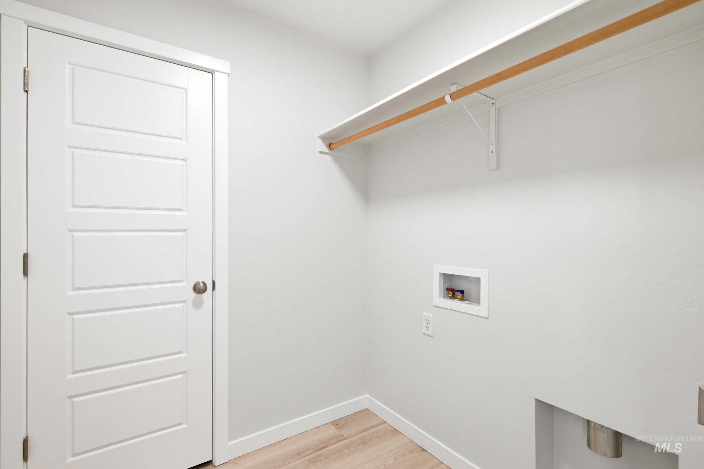 10806 Rutland St, Caldwell, Idaho 83605, 3 Bedrooms, 2.5 Bathrooms, Residential For Sale, Price $371,990,MLS 98983706