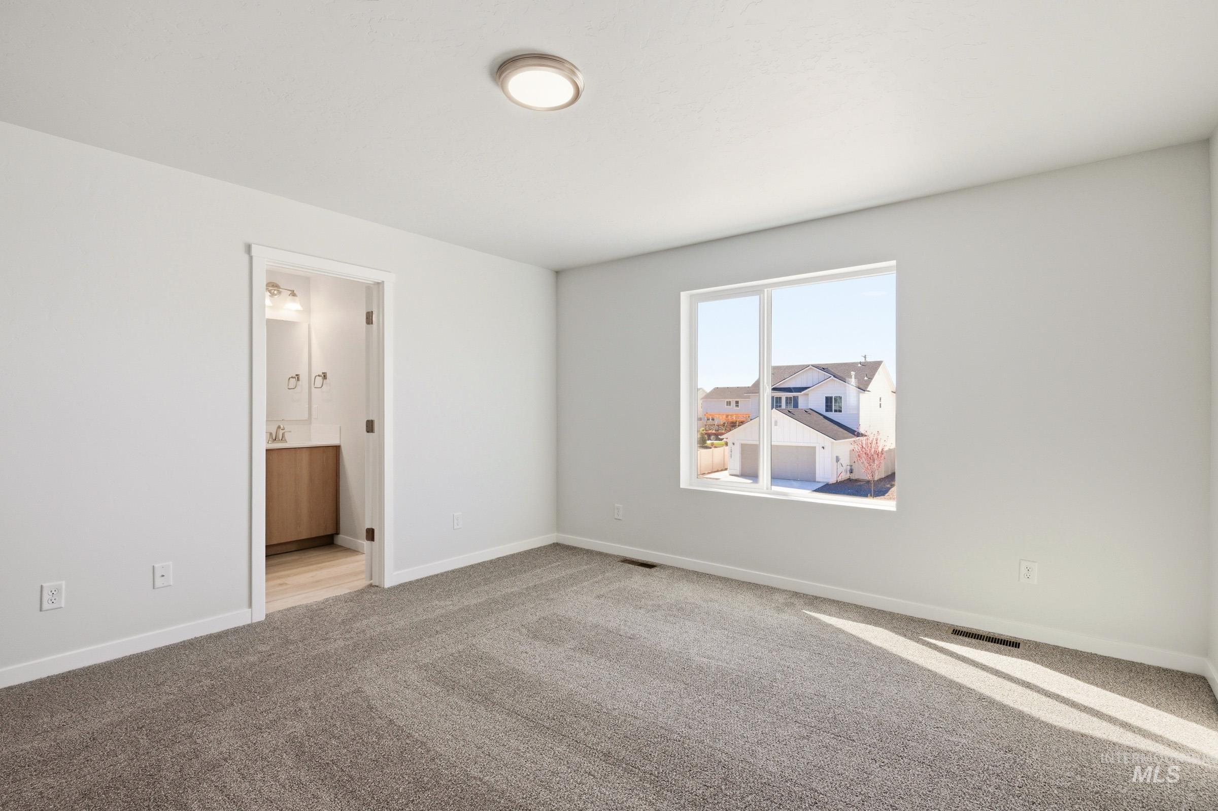 10806 Rutland St, Caldwell, Idaho 83605, 3 Bedrooms, 2.5 Bathrooms, Residential For Sale, Price $371,990,MLS 98983706