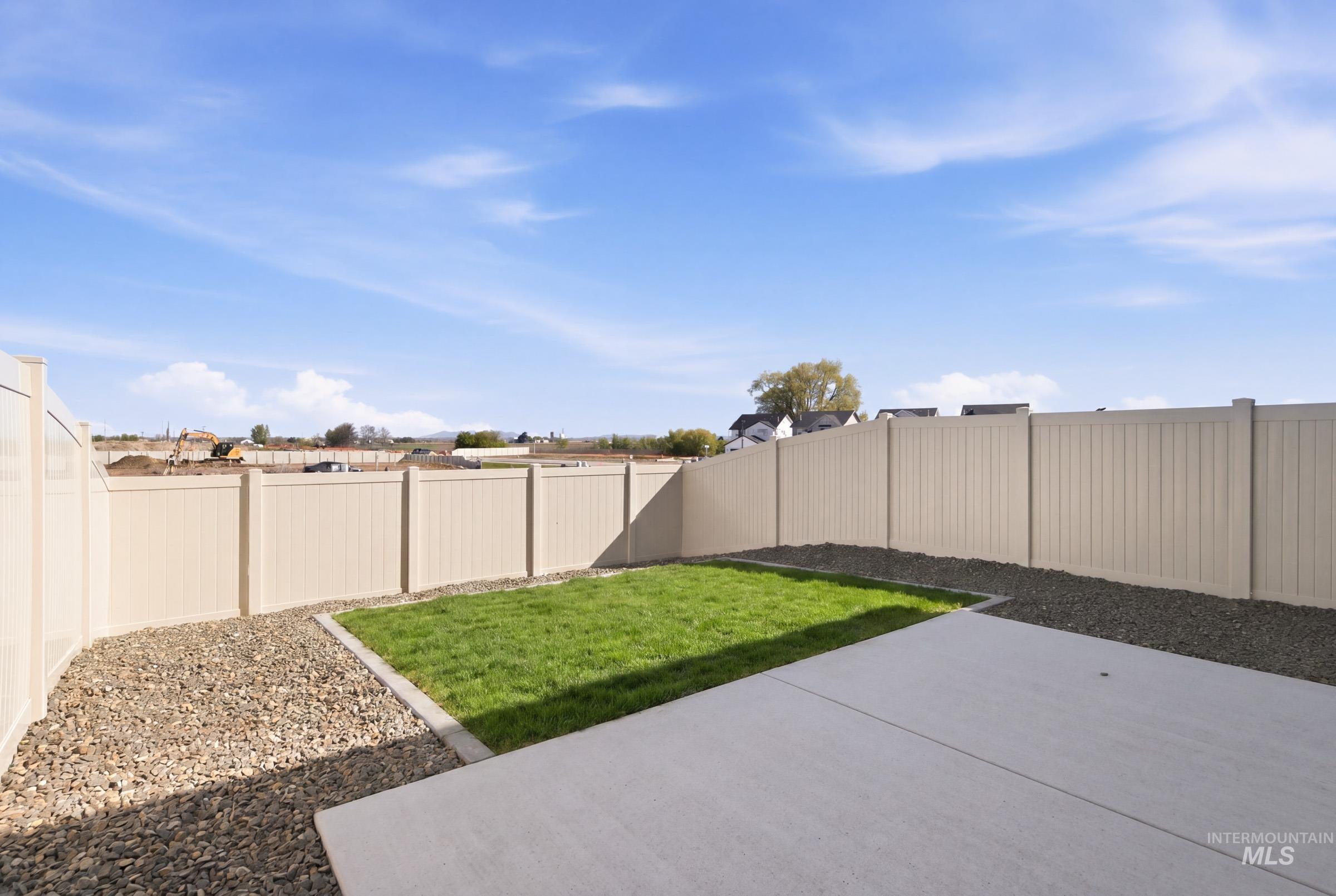 10806 Rutland St, Caldwell, Idaho 83605, 3 Bedrooms, 2.5 Bathrooms, Residential For Sale, Price $371,990,MLS 98983706