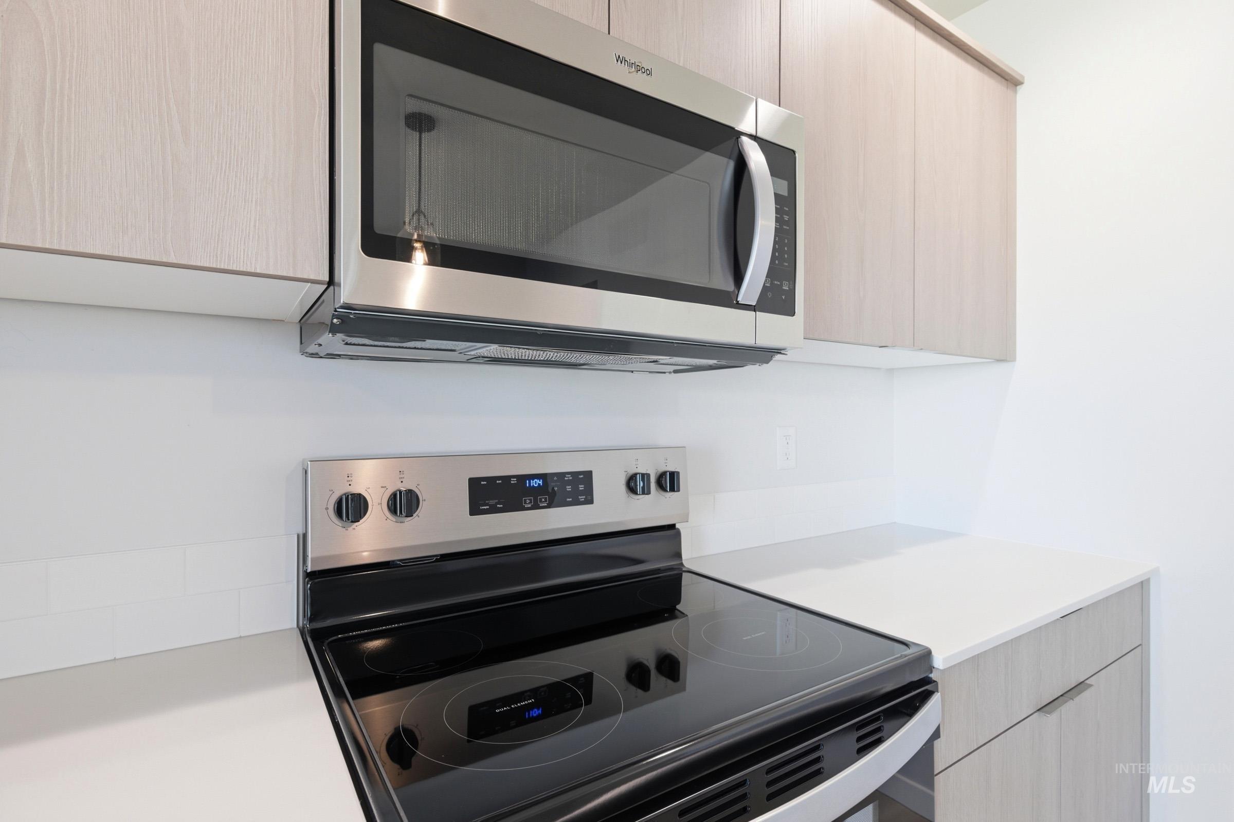 10812 Rutland St, Caldwell, Idaho 83605, 3 Bedrooms, 2.5 Bathrooms, Residential For Sale, Price $376,990,MLS 98983707