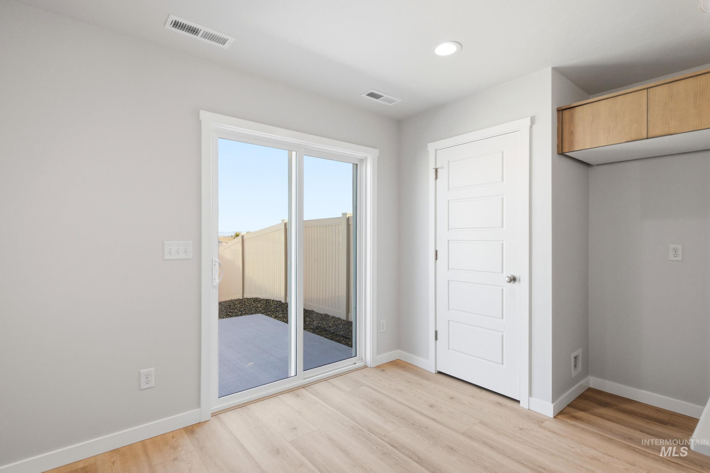 10812 Rutland St, Caldwell, Idaho 83605, 3 Bedrooms, 2.5 Bathrooms, Residential For Sale, Price $376,990,MLS 98983707