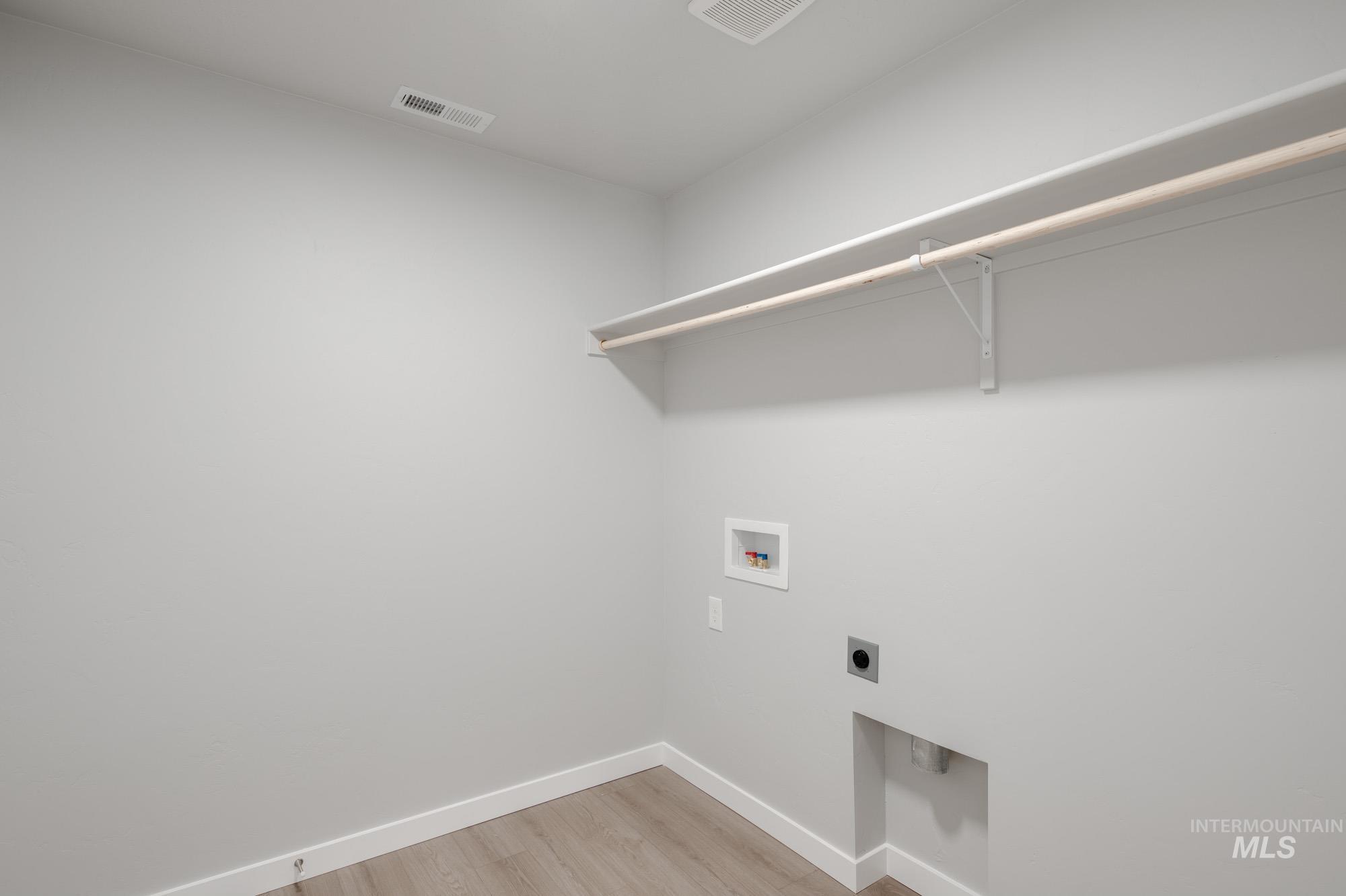 488 Waverly Ave, Middleton, Idaho 83644, 3 Bedrooms, 2 Bathrooms, Residential For Sale, Price $409,990, 98983708