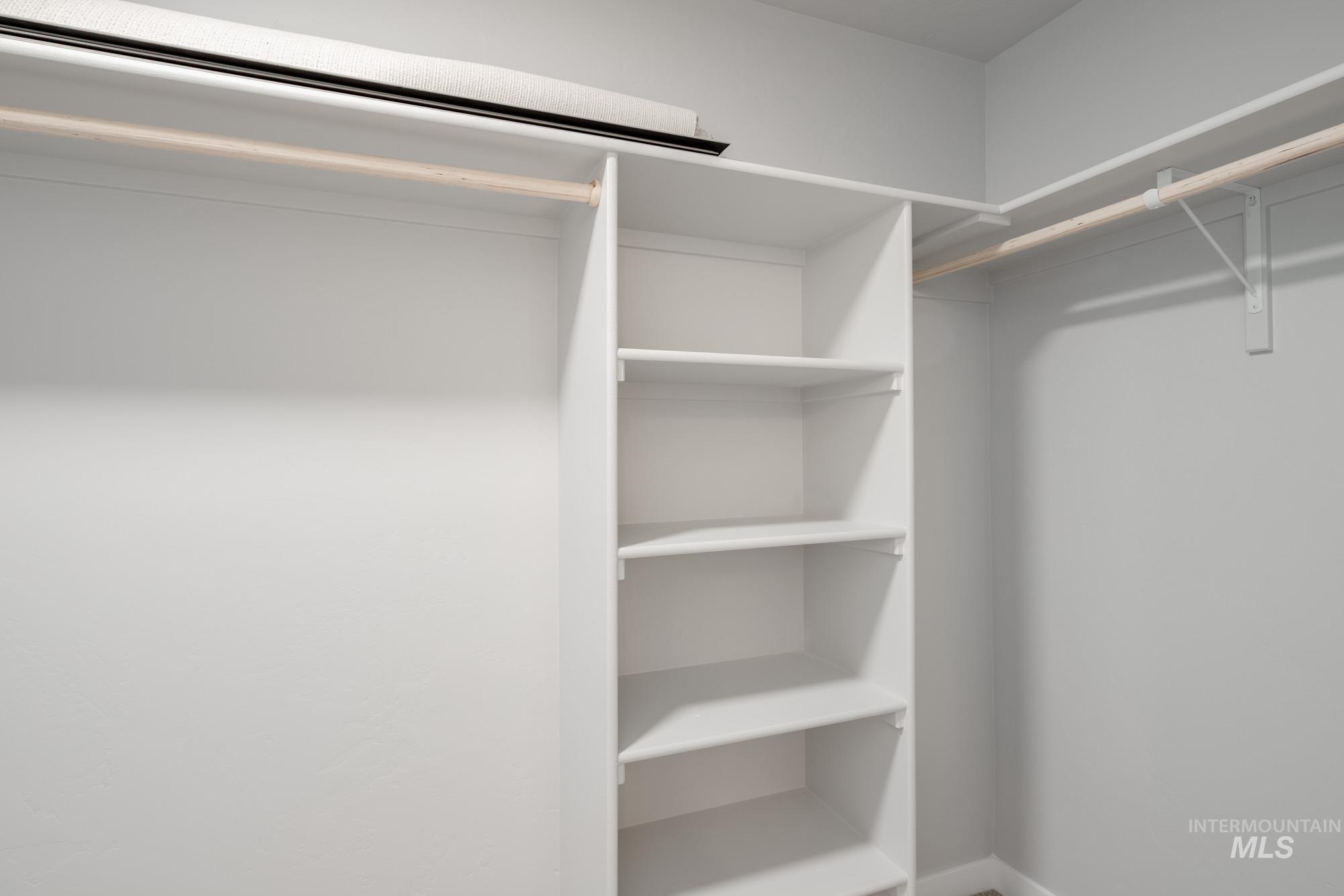 488 Waverly Ave, Middleton, Idaho 83644, 3 Bedrooms, 2 Bathrooms, Residential For Sale, Price $409,990, 98983708