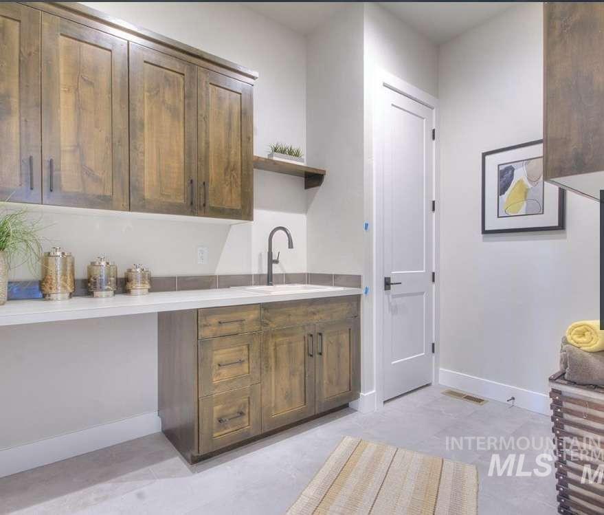 6016 S Aluet, Boise, Idaho 83709, 3 Bedrooms, 2.5 Bathrooms, Residential For Sale, Price $799,900, 98983709