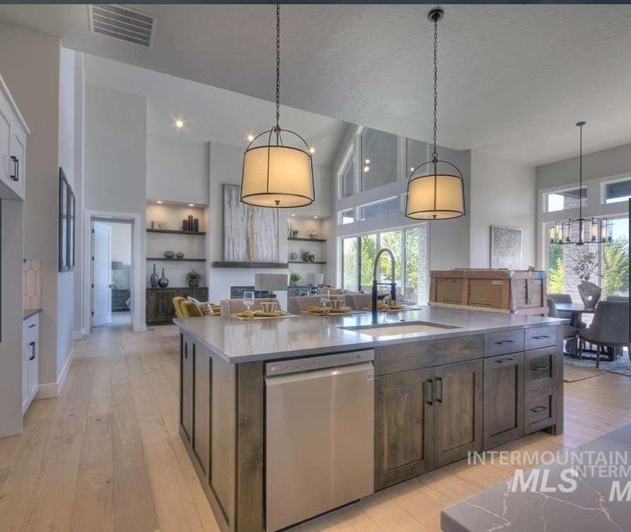 6016 S Aluet, Boise, Idaho 83709, 3 Bedrooms, 2.5 Bathrooms, Residential For Sale, Price $799,900, 98983709