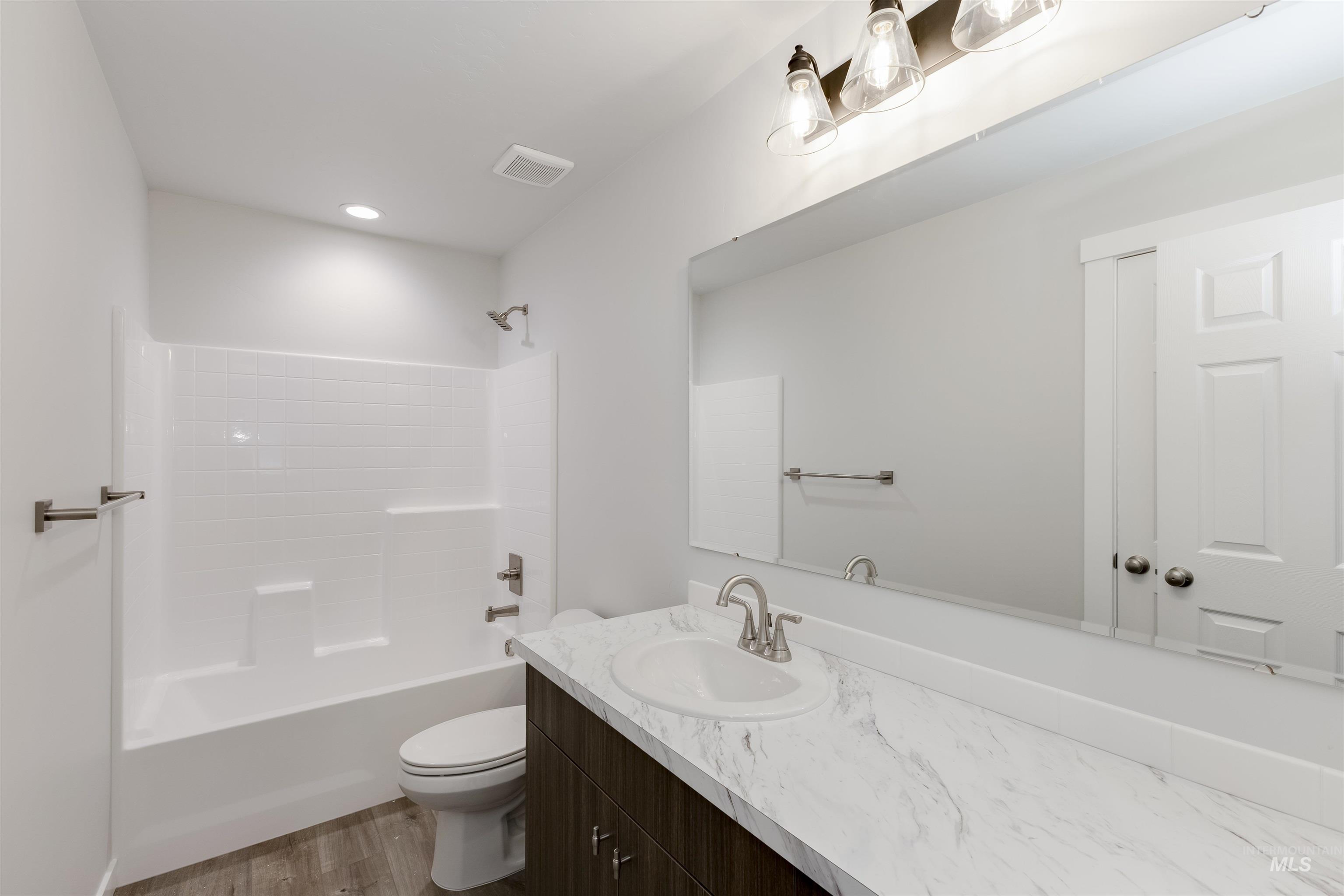 2963 W Taiban Creek Dr, Kuna, Idaho 83634, 3 Bedrooms, 2.5 Bathrooms, Residential For Sale, Price $455,990, 98983711