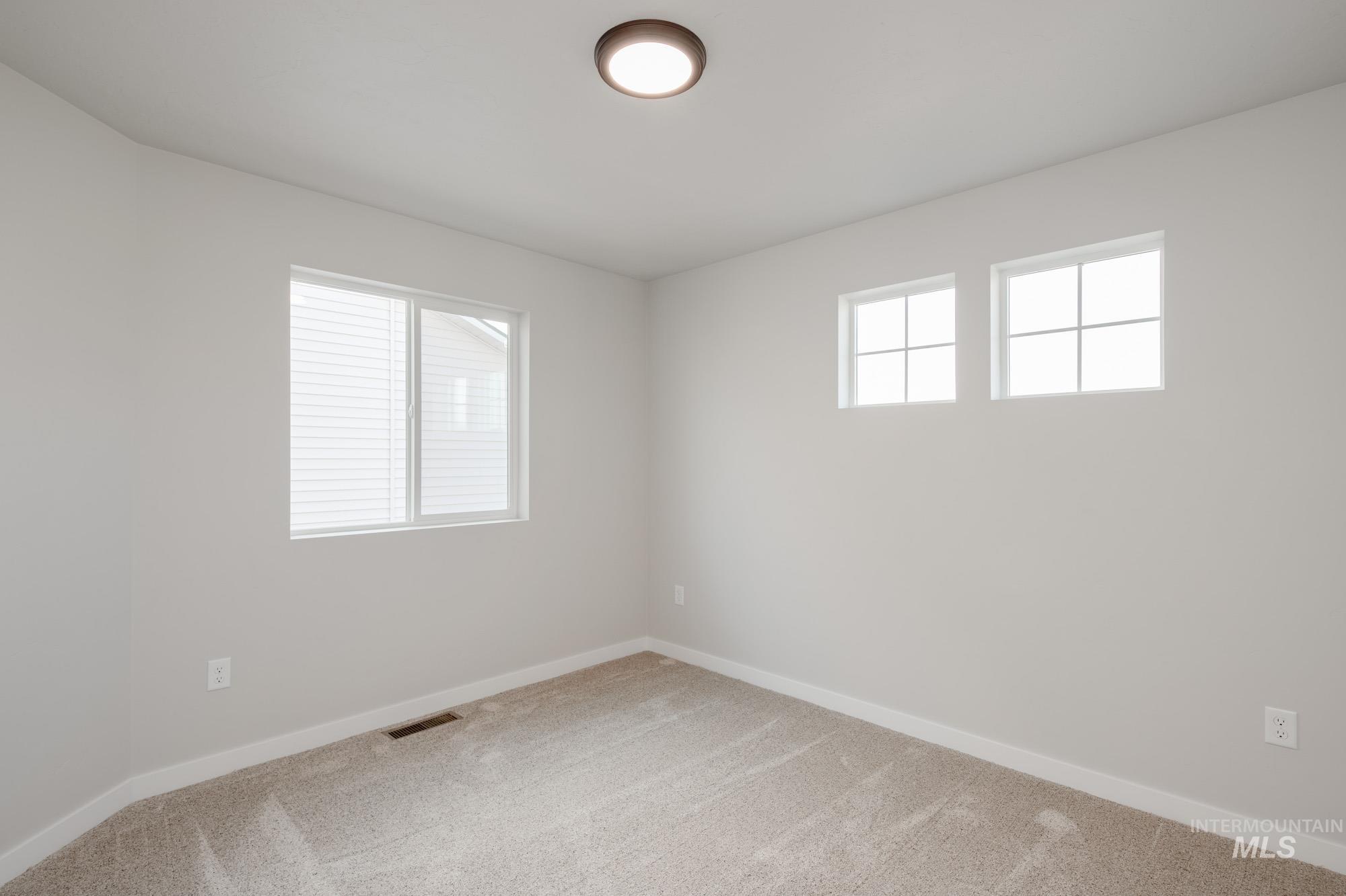 2927 W Taiban Creek Dr, Kuna, Idaho 83634, 3 Bedrooms, 2.5 Bathrooms, Residential For Sale, Price $428,990, 98983713