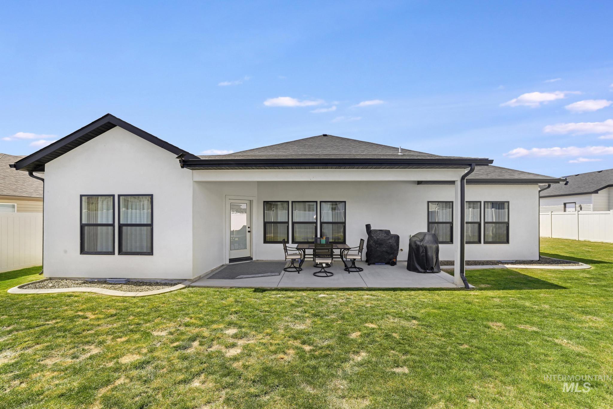 850 Cottonridge Way, Kimberly, Idaho 83341-5193, 3 Bedrooms, 2.5 Bathrooms, Residential For Sale, Price $539,900,MLS 98983717
