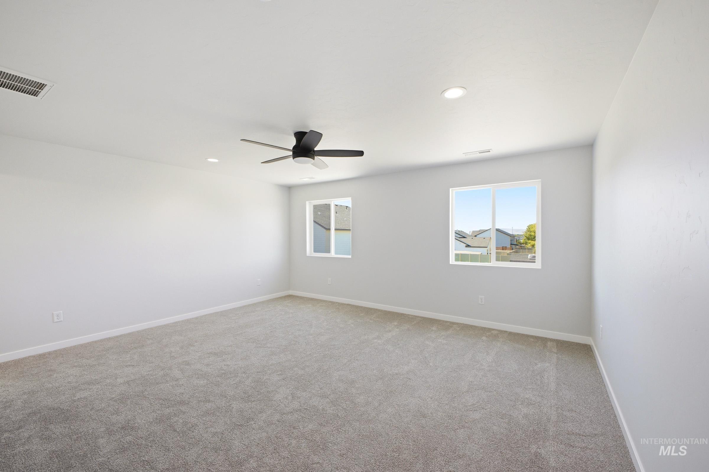 8441 S Tyrion Way, Kuna, Idaho 83634, 5 Bedrooms, 2.5 Bathrooms, Residential For Sale, Price $554,990, 98983718