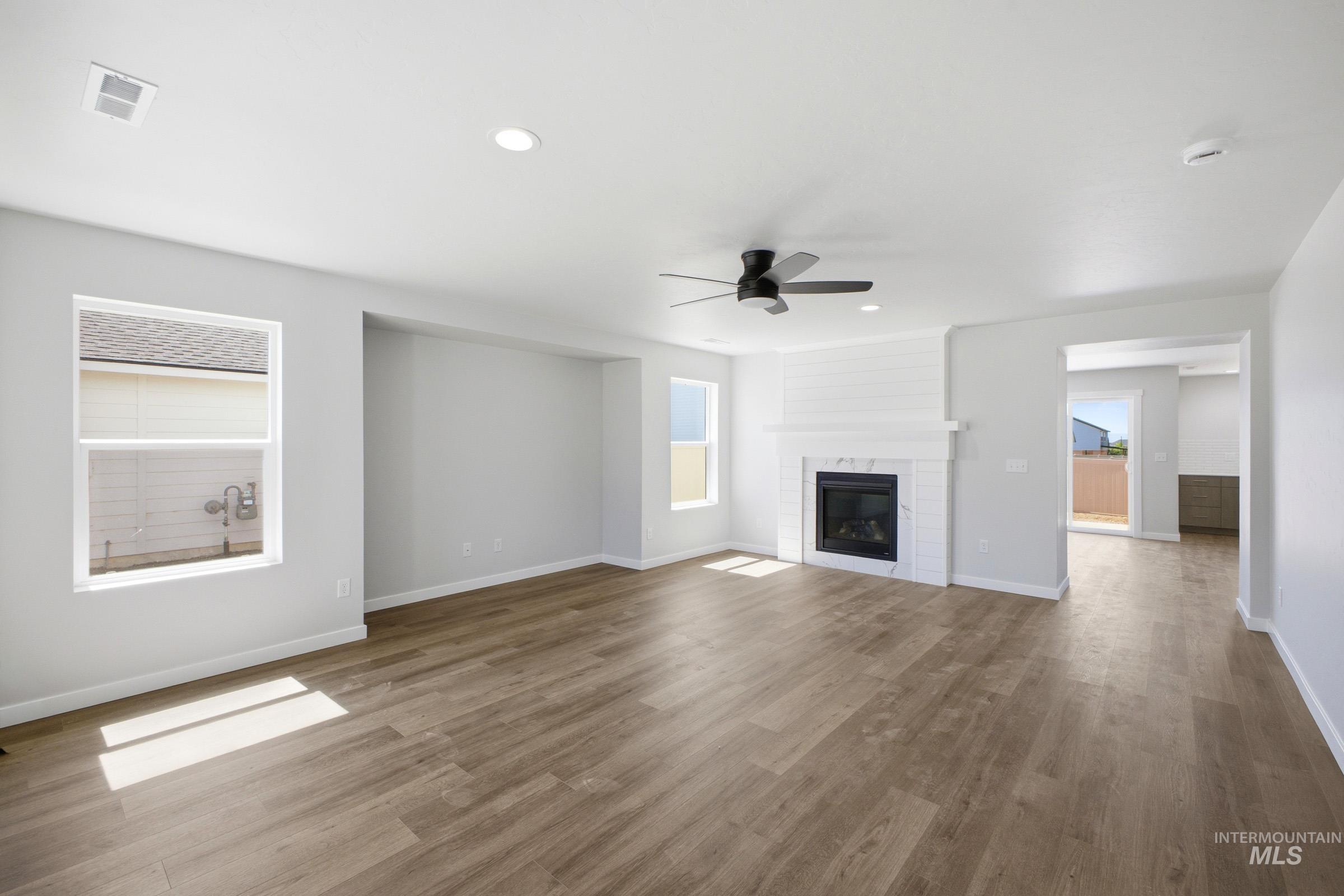 8441 S Tyrion Way, Kuna, Idaho 83634, 5 Bedrooms, 2.5 Bathrooms, Residential For Sale, Price $554,990, 98983718