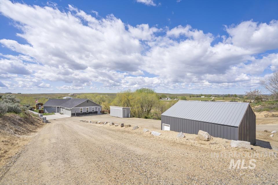 3801 Vista Ridge, New Plymouth, Idaho 83655, 3 Bedrooms, 2 Bathrooms, Residential For Sale, Price $629,000,MLS 98983725