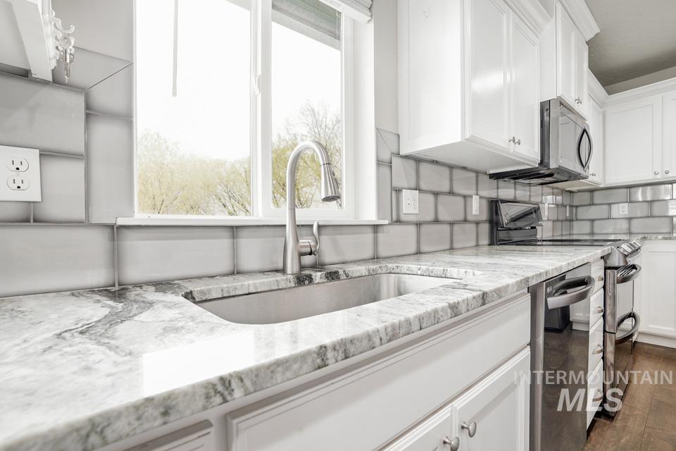 3801 Vista Ridge, New Plymouth, Idaho 83655, 3 Bedrooms, 2 Bathrooms, Residential For Sale, Price $629,000,MLS 98983725