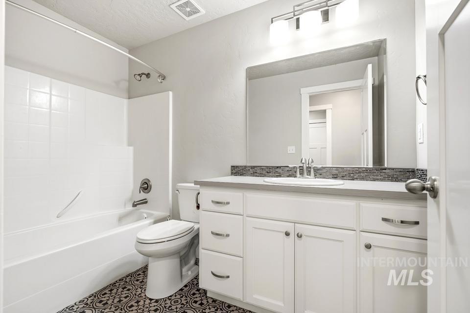 3801 Vista Ridge, New Plymouth, Idaho 83655, 3 Bedrooms, 2 Bathrooms, Residential For Sale, Price $629,000,MLS 98983725