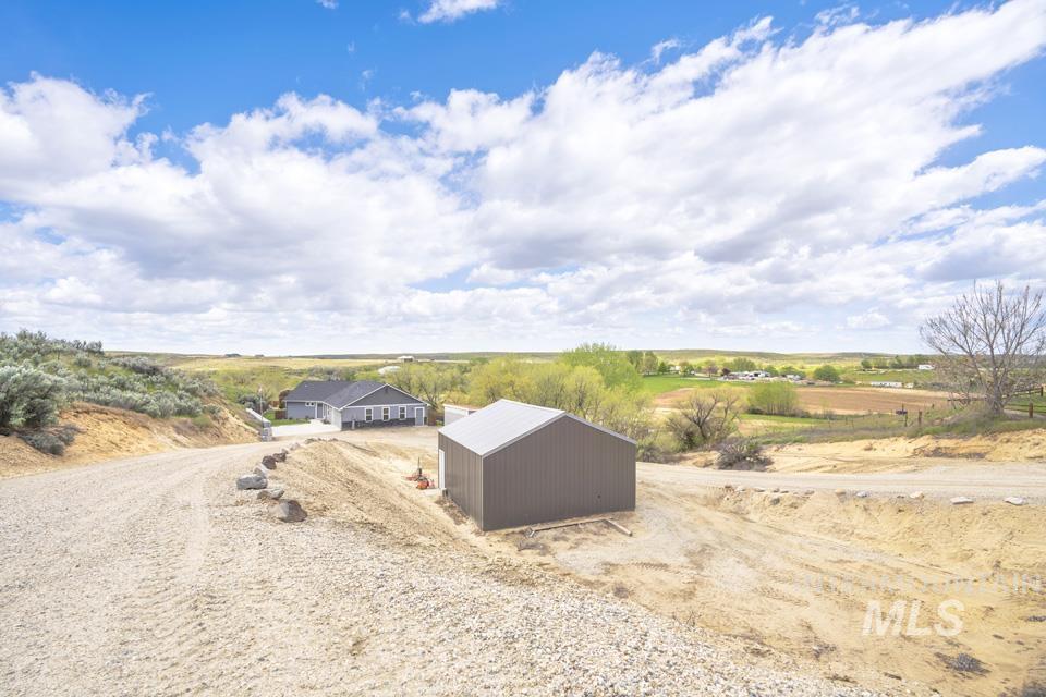 3801 Vista Ridge, New Plymouth, Idaho 83655, 3 Bedrooms, 2 Bathrooms, Residential For Sale, Price $629,000,MLS 98983725