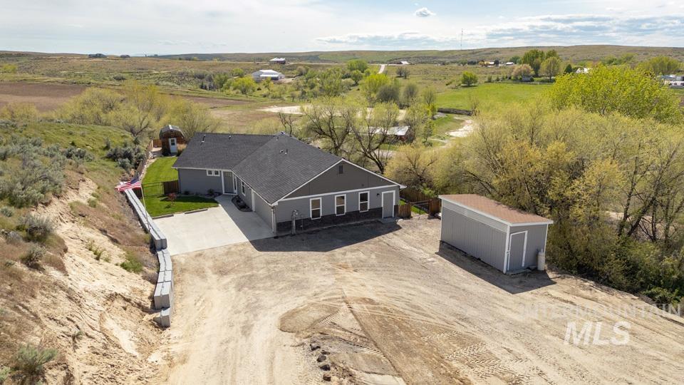 3801 Vista Ridge, New Plymouth, Idaho 83655, 3 Bedrooms, 2 Bathrooms, Residential For Sale, Price $629,000,MLS 98983725