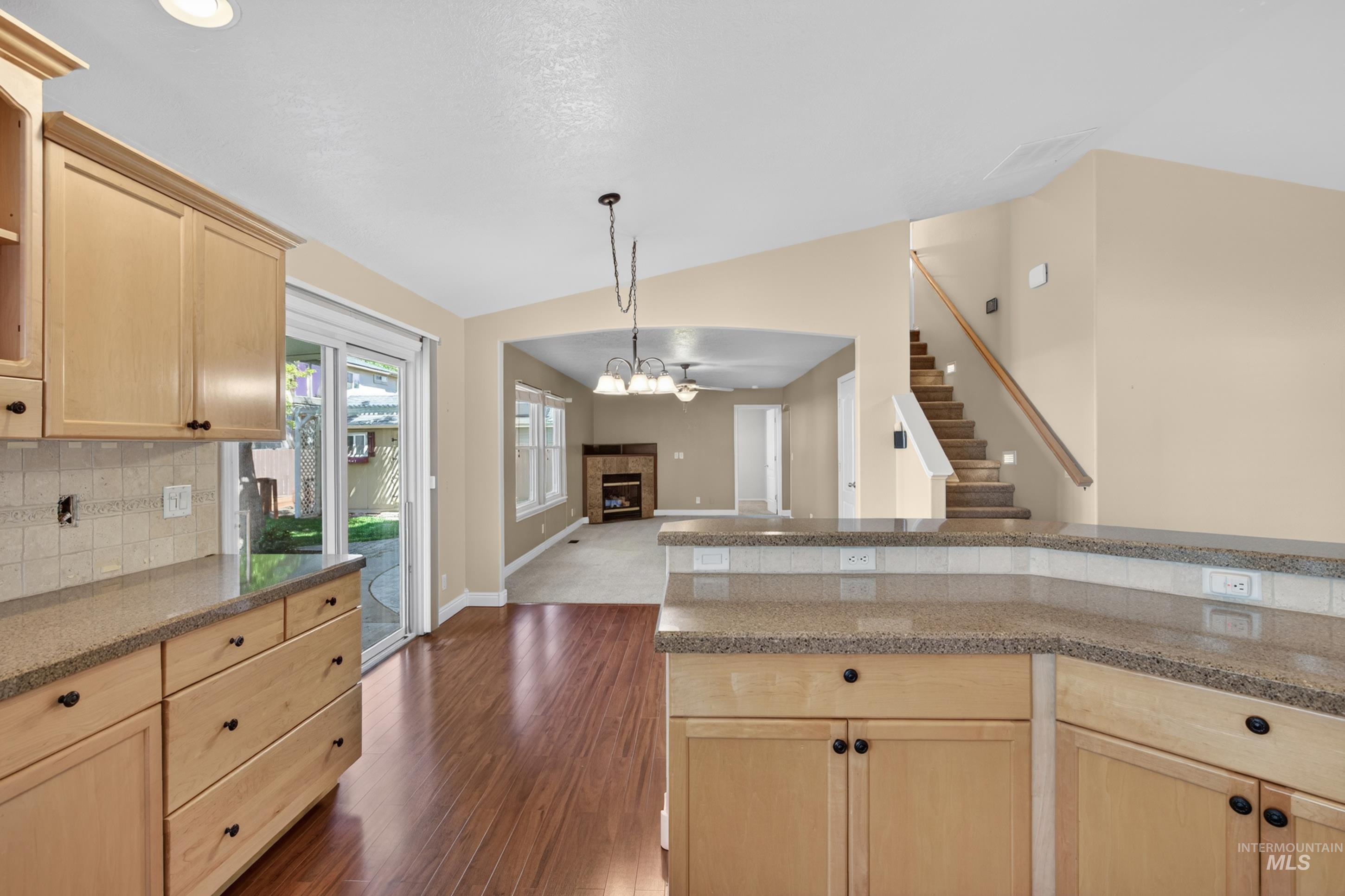 3013 N High Desert, Meridian, Idaho 83646, 4 Bedrooms, 2.5 Bathrooms, Residential For Sale, Price $499,999,MLS 98983732