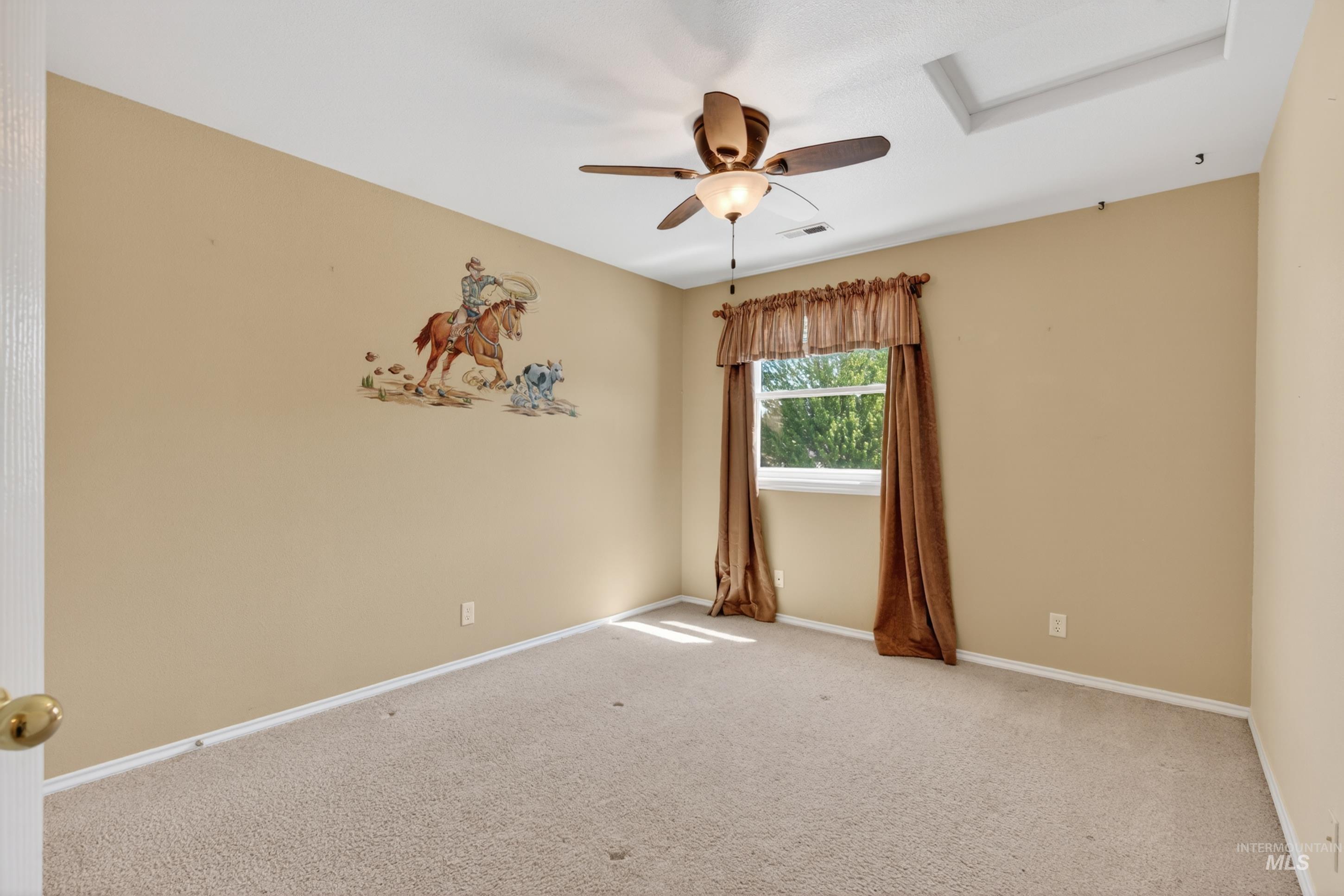 3013 N High Desert, Meridian, Idaho 83646, 4 Bedrooms, 2.5 Bathrooms, Residential For Sale, Price $499,999,MLS 98983732