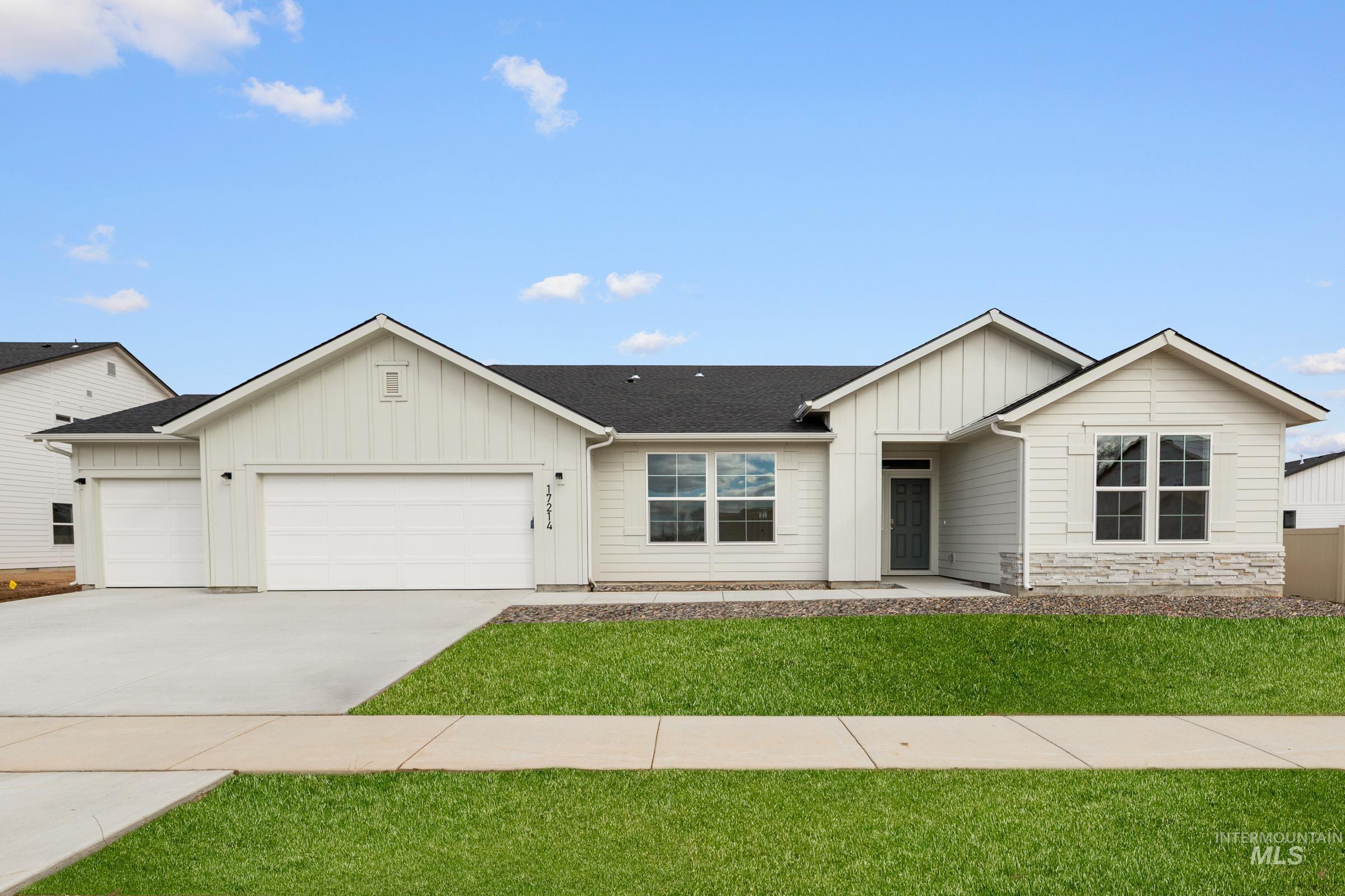 5329 S Danforth Ave, Nampa, Idaho 83686, 4 Bedrooms, 3.5 Bathrooms, Residential For Sale, Price $589,990,MLS 98983734