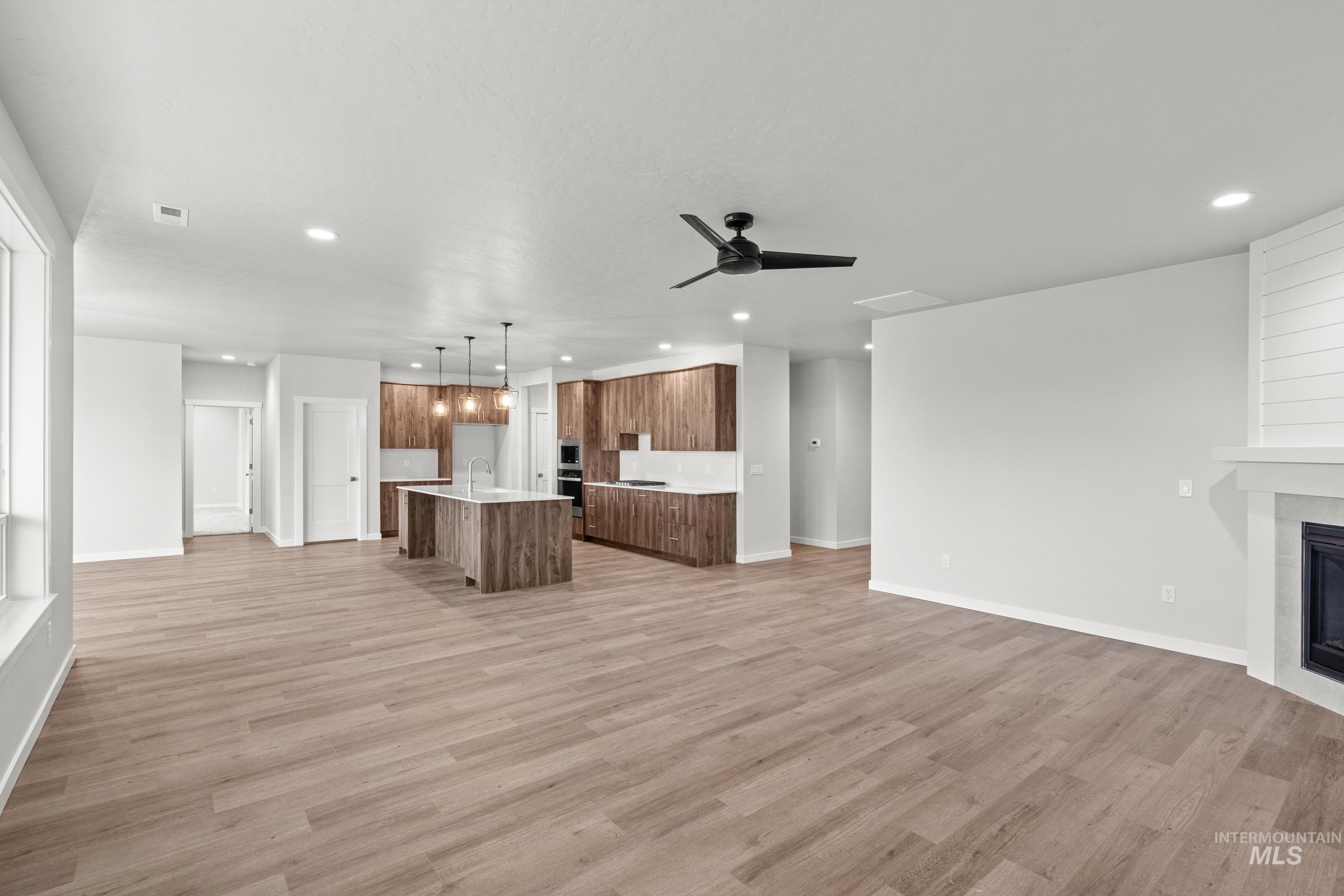 5329 S Danforth Ave, Nampa, Idaho 83686, 4 Bedrooms, 3.5 Bathrooms, Residential For Sale, Price $589,990, 98983734