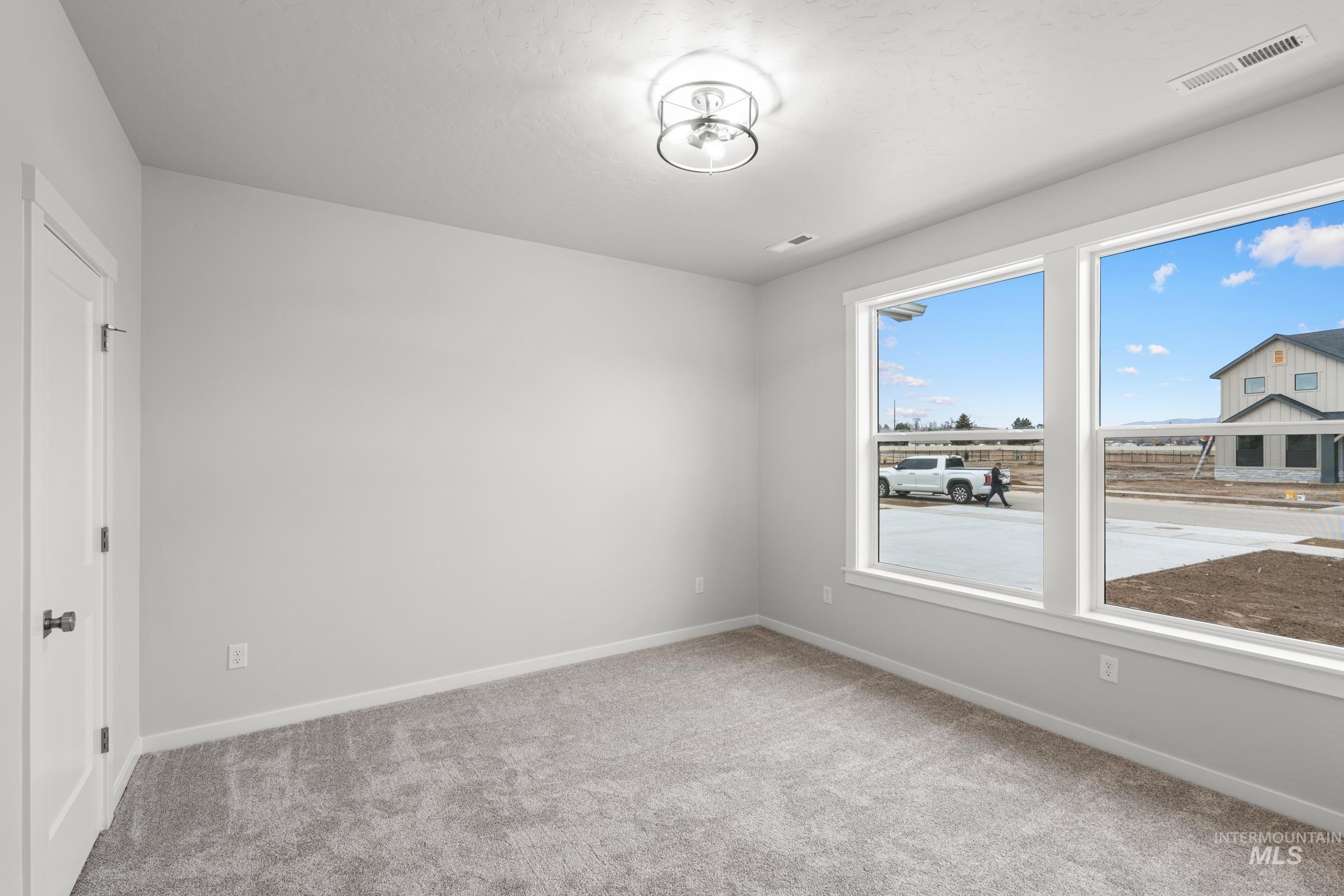 5329 S Danforth Ave, Nampa, Idaho 83686, 4 Bedrooms, 3.5 Bathrooms, Residential For Sale, Price $589,990, 98983734