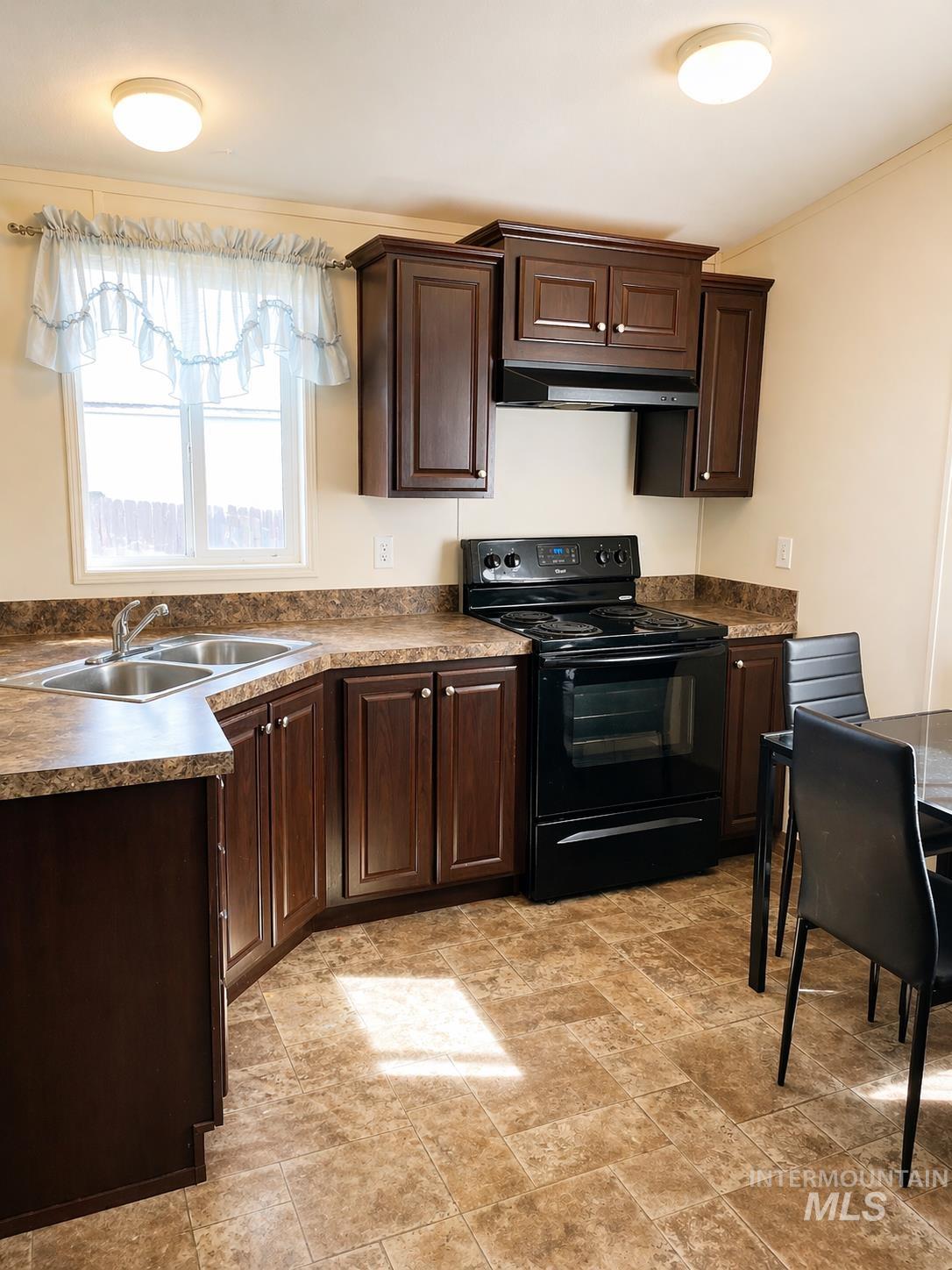2510 Powderhorn Pl, Caldwell, Idaho 83605, 2 Bedrooms, 1 Bathroom, Residential For Sale, Price $92,500, 98983735