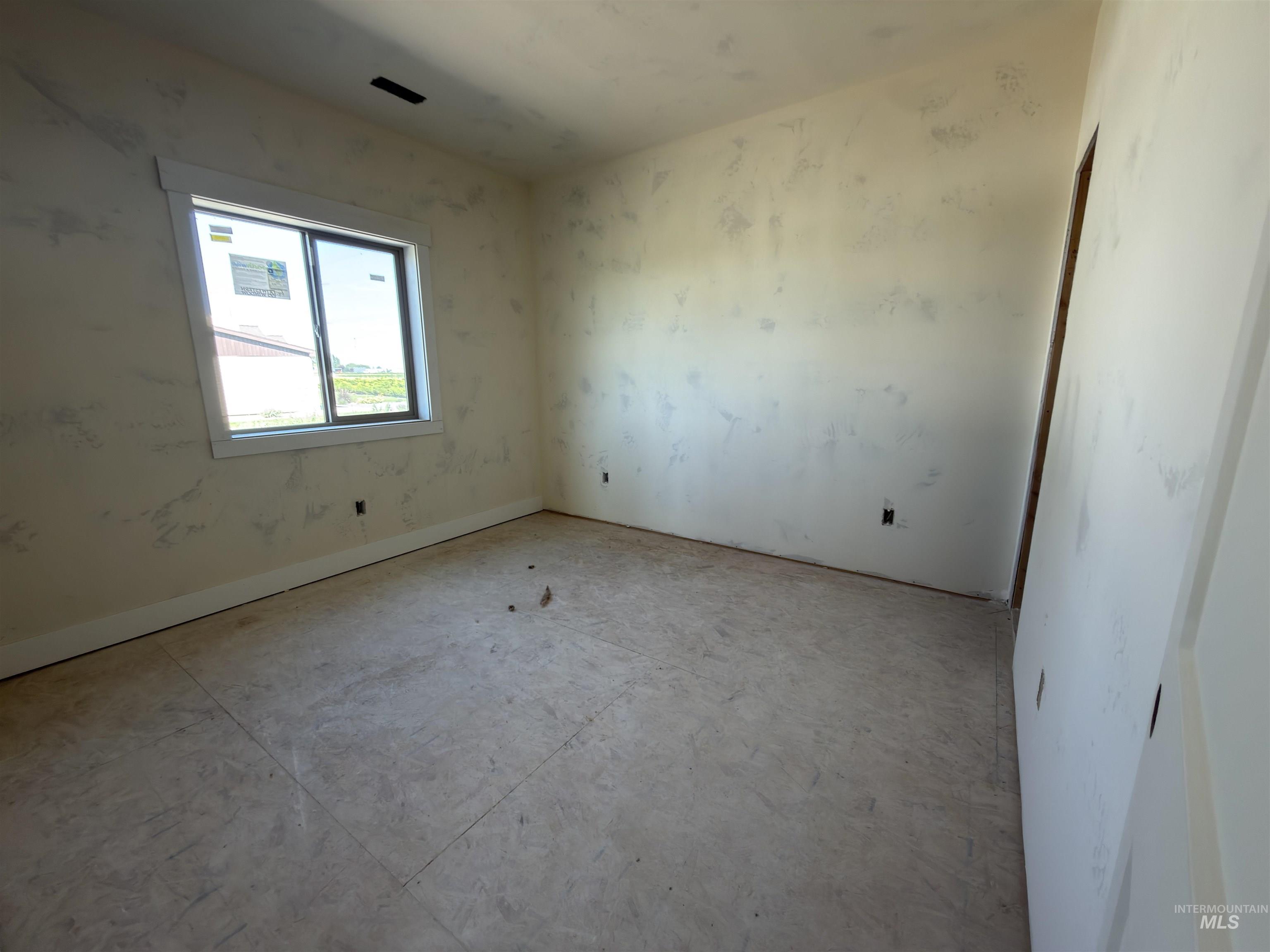 113 E 300 S, Burley, Idaho 83318, 4 Bedrooms, 2 Bathrooms, Residential For Sale, Price $549,000,MLS 98983737