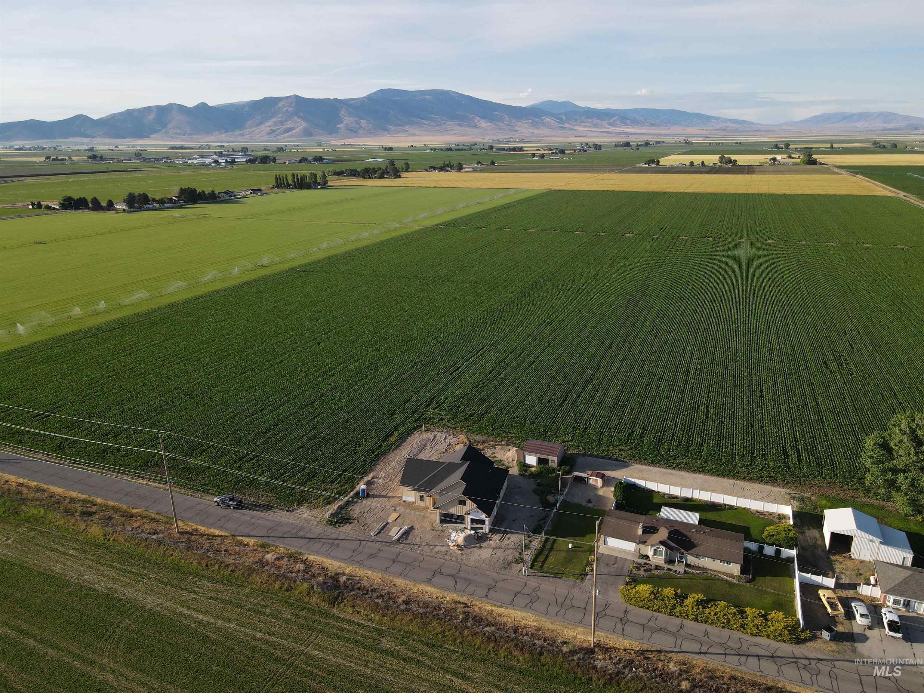 113 E 300 S, Burley, Idaho 83318, 4 Bedrooms, 2 Bathrooms, Residential For Sale, Price $549,000,MLS 98983737
