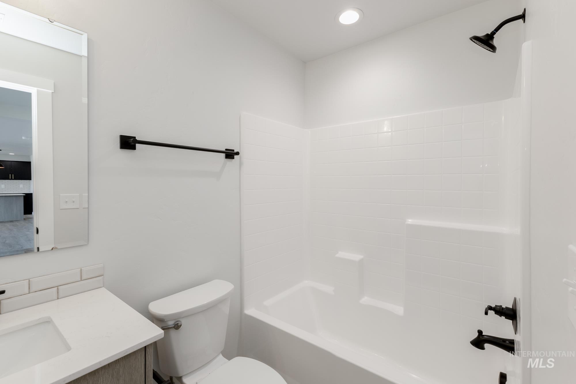 913 E Crab Springs St, Nampa, Idaho 83686, 4 Bedrooms, 3 Bathrooms, Residential For Sale, Price $609,990, 98983739