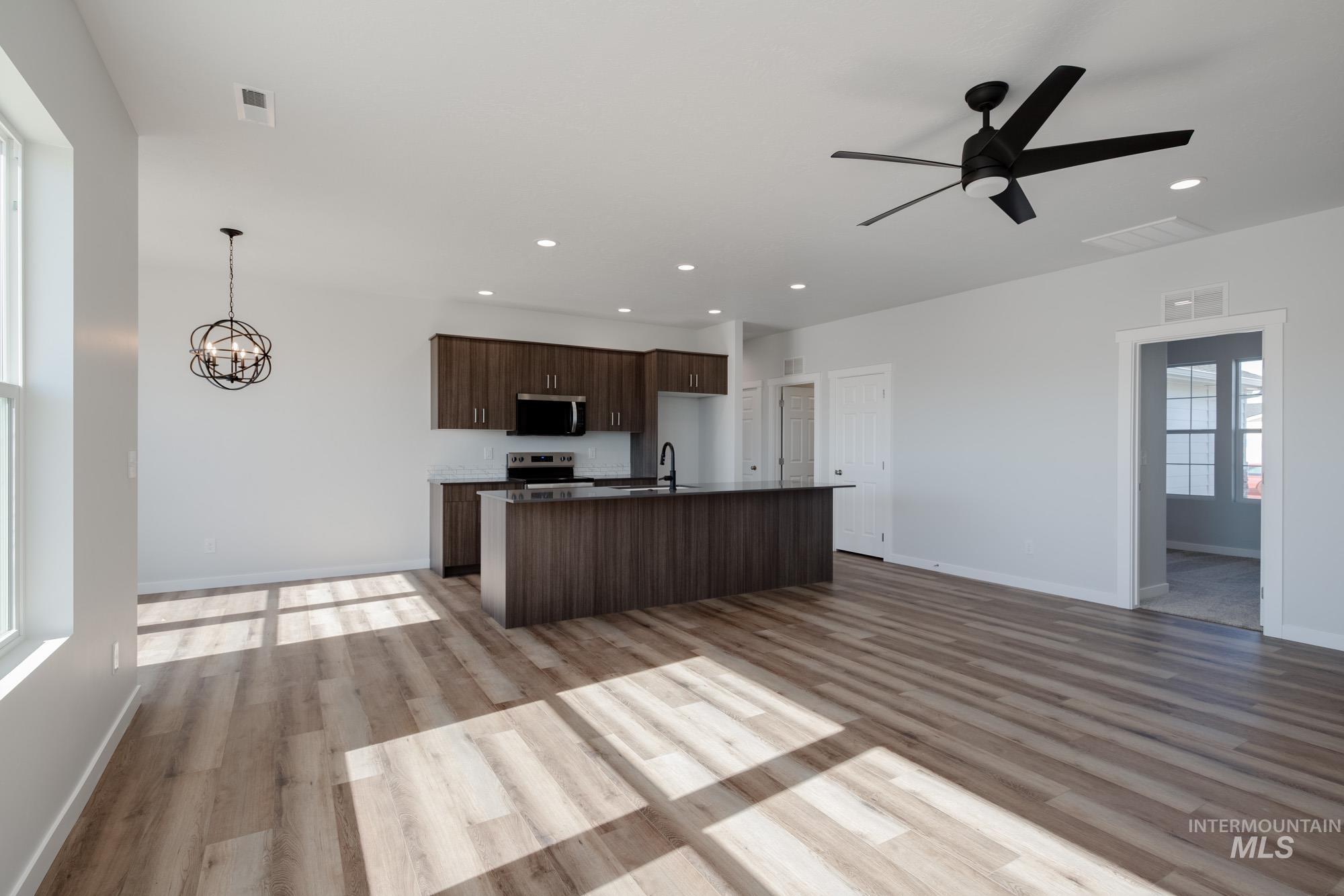 12878 Ropers St, Nampa, Idaho 83651, 4 Bedrooms, 2 Bathrooms, Residential For Sale, Price $419,990,MLS 98983741