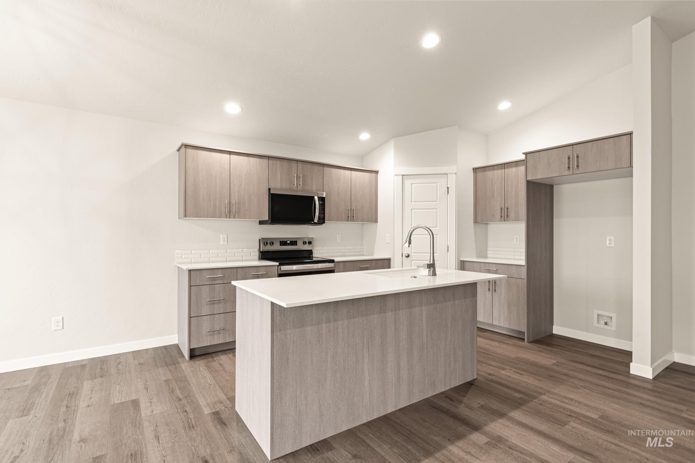 15288 Fuchsia Ave, Nampa, Idaho 83651, 3 Bedrooms, 2 Bathrooms, Residential For Sale, Price $429,990, 98983742