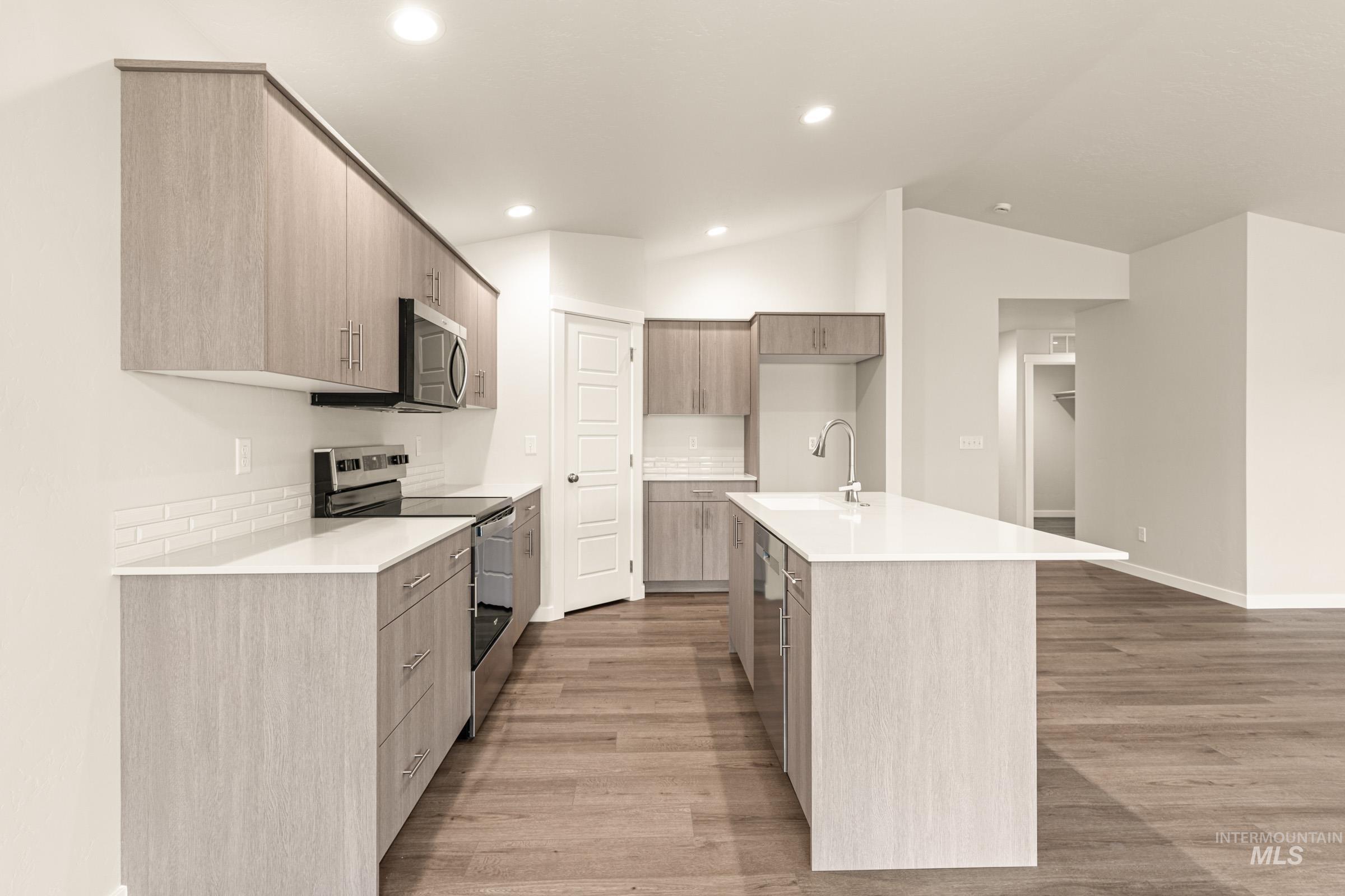 15288 Fuchsia Ave, Nampa, Idaho 83651, 3 Bedrooms, 2 Bathrooms, Residential For Sale, Price $429,990, 98983742