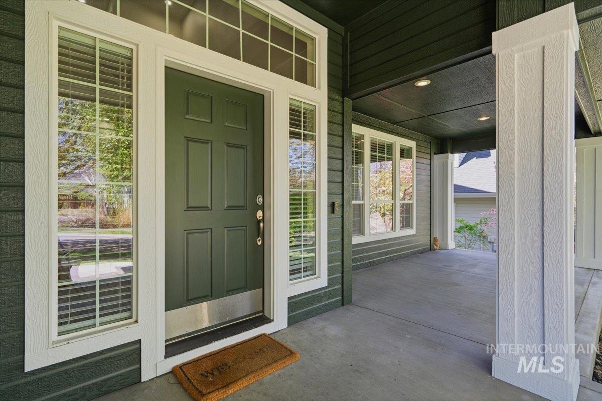 12935 N Schicks Ridge Rd, Boise, Idaho 83714, 4 Bedrooms, 2.5 Bathrooms, Residential For Sale, Price $899,000,MLS 98983746