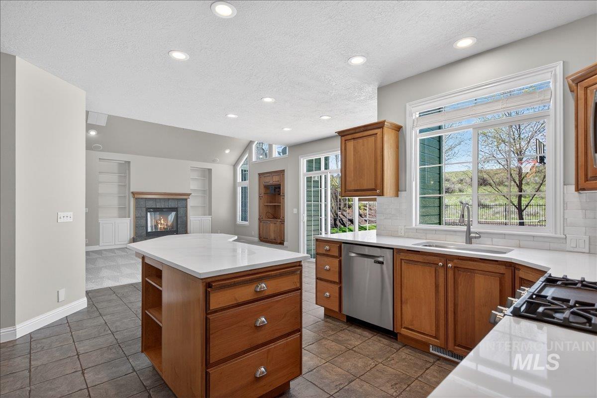 12935 N Schicks Ridge Rd, Boise, Idaho 83714, 3 Bedrooms, 2.5 Bathrooms, Residential For Sale, Price $899,000, 98983746