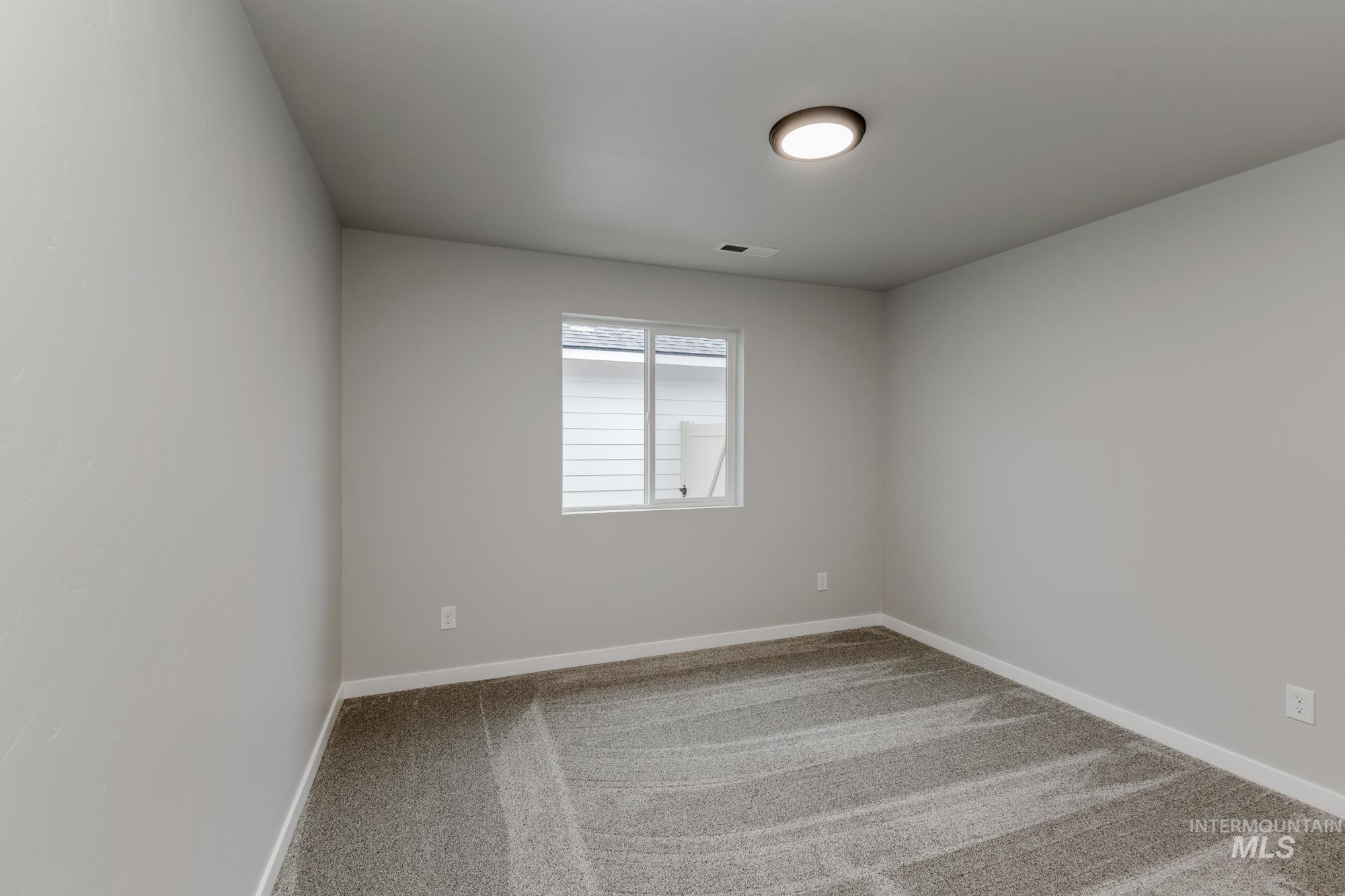 6686 W Plateau Creek Dr, Meridian, Idaho 83646, 4 Bedrooms, 2 Bathrooms, Residential For Sale, Price $489,990,MLS 98983747